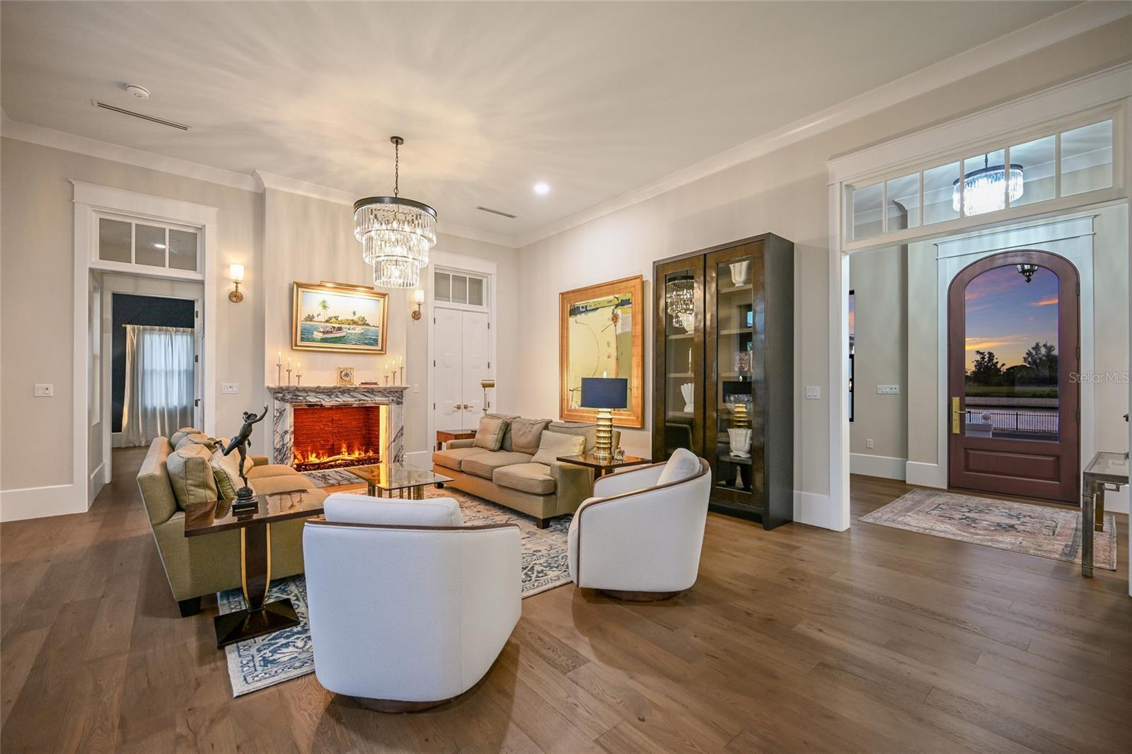 SANCTUARY COVE - Residential