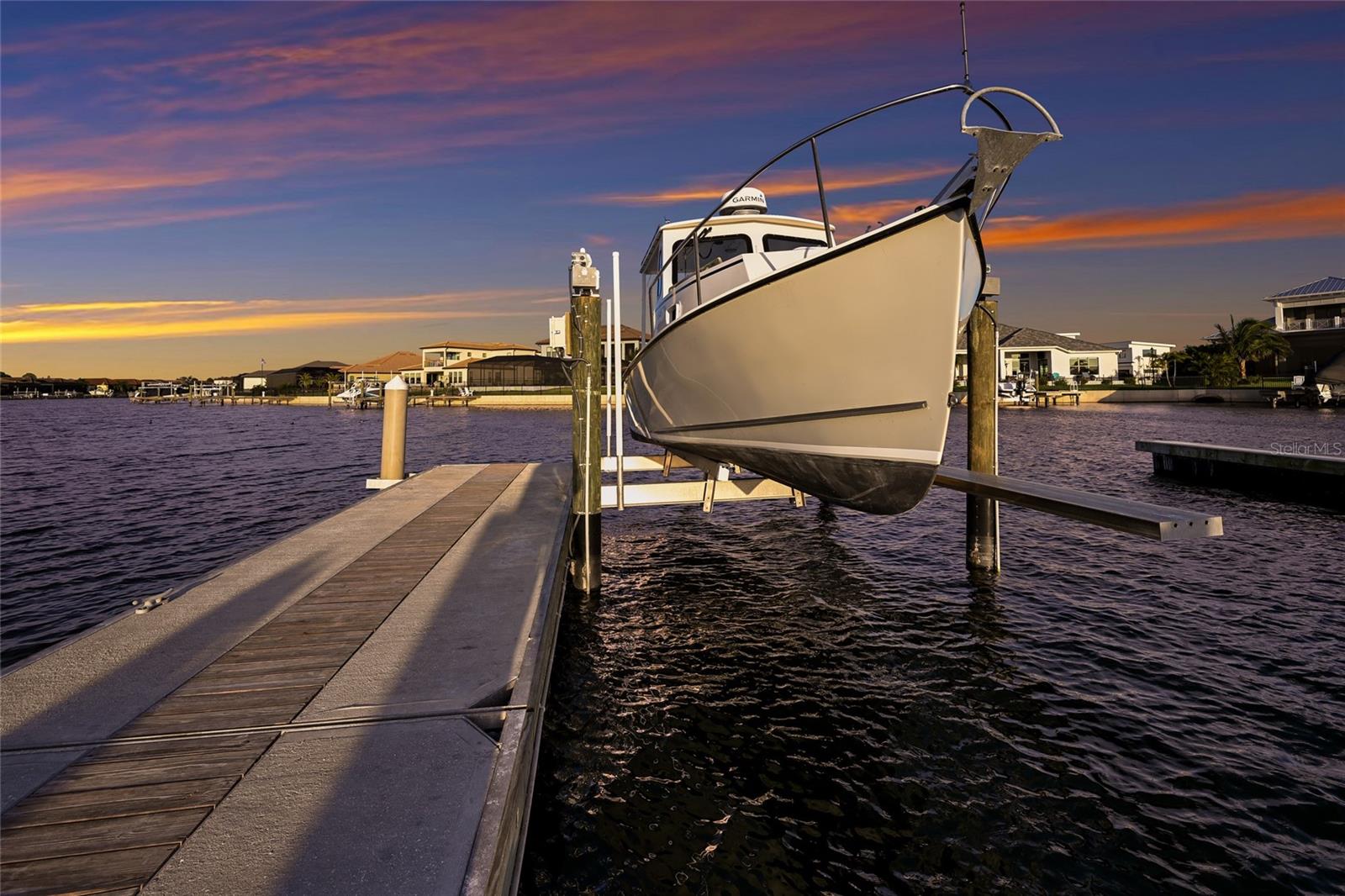 SANCTUARY COVE - Residential