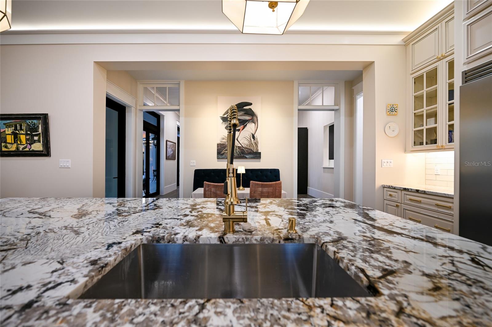 SANCTUARY COVE - Residential