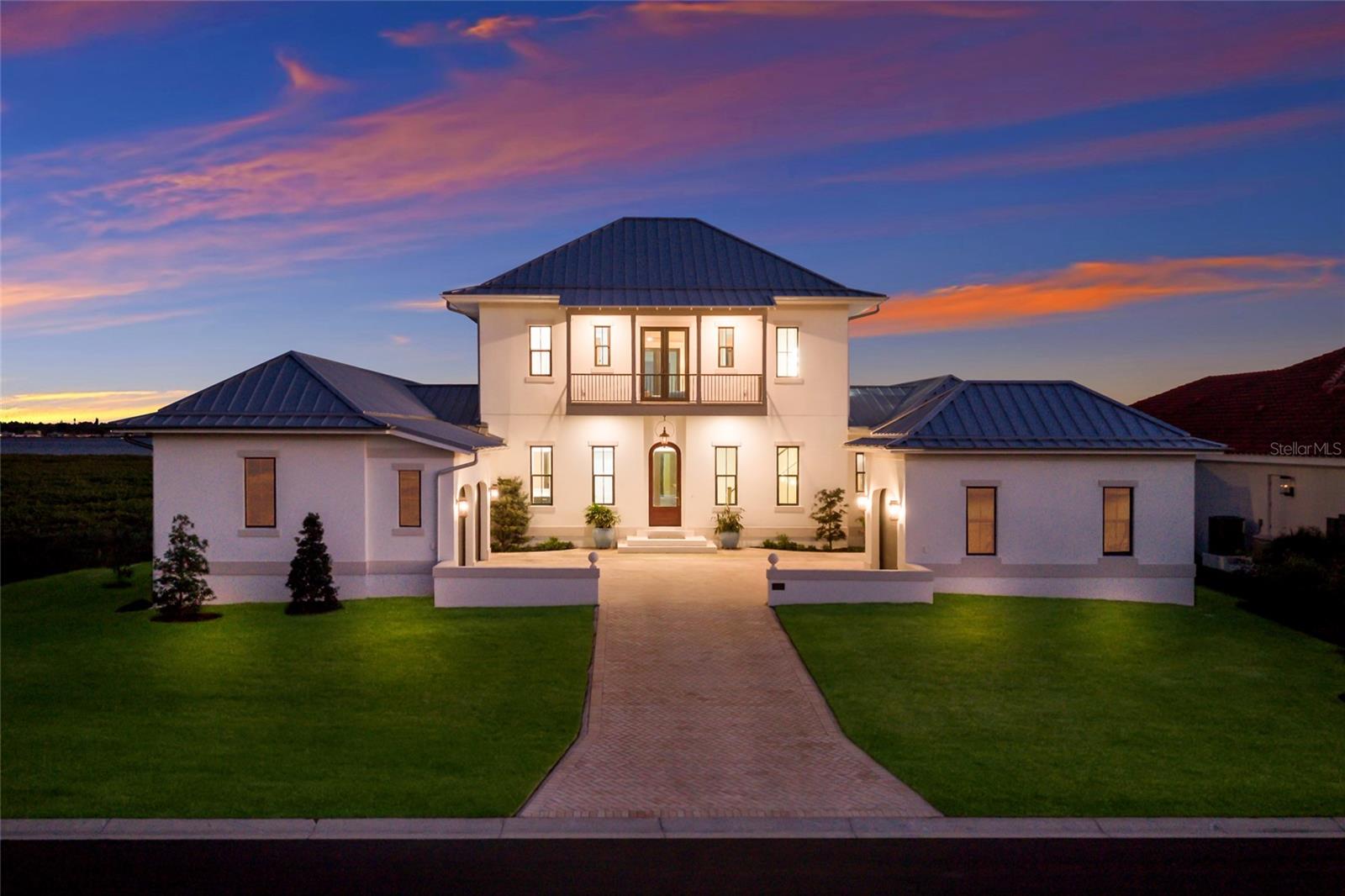 SANCTUARY COVE - Residential