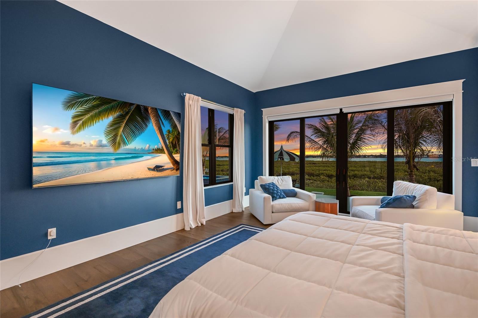 SANCTUARY COVE - Residential