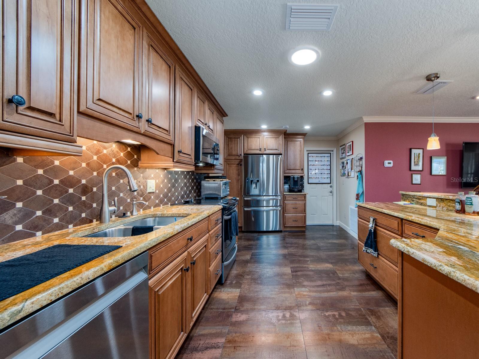 TAMARAC BY THE GULF 1ST ADD - Residential