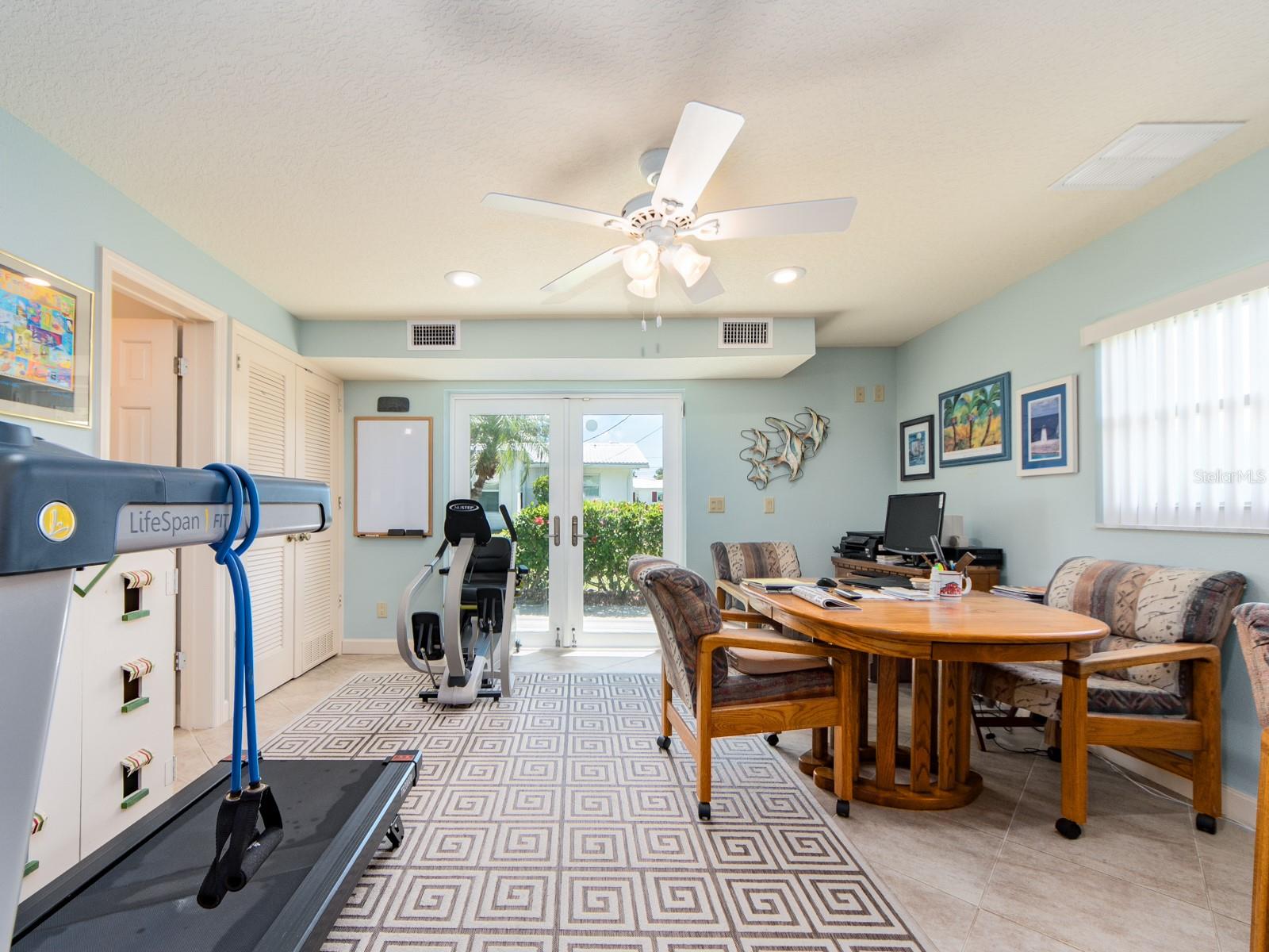 TAMARAC BY THE GULF 1ST ADD - Residential