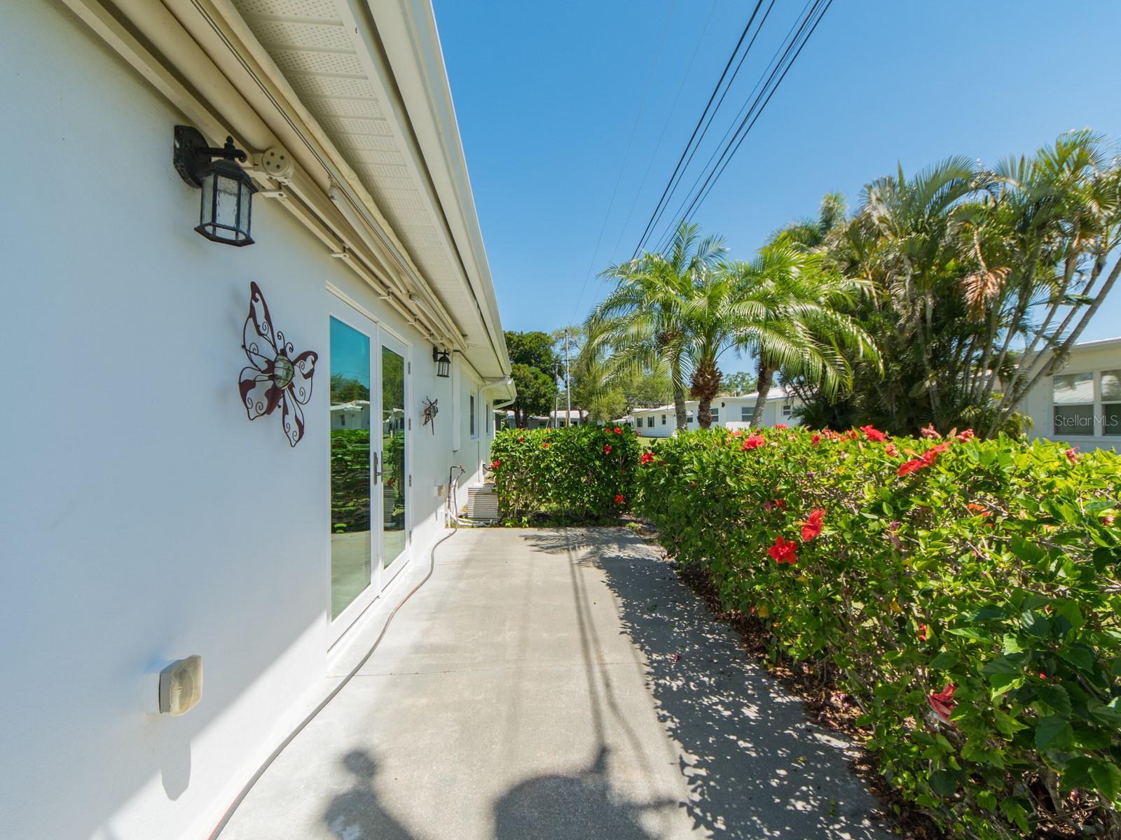 TAMARAC BY THE GULF 1ST ADD - Residential