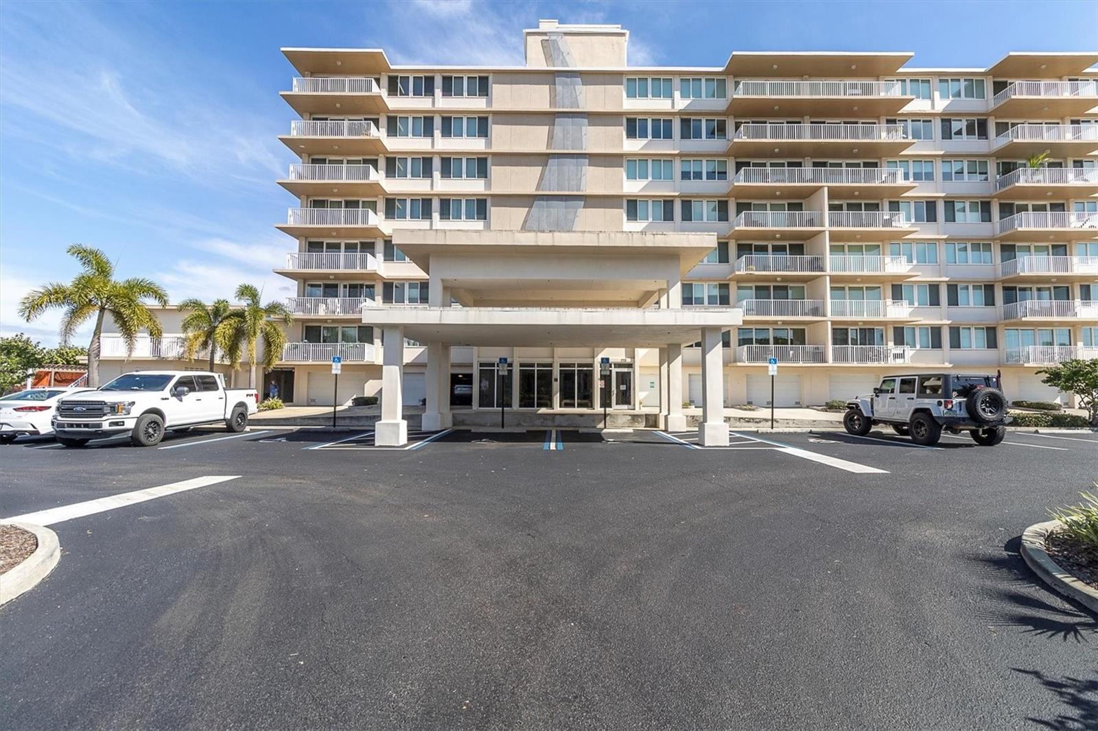 ISLAND WAY TOWERS CONDO - Residential