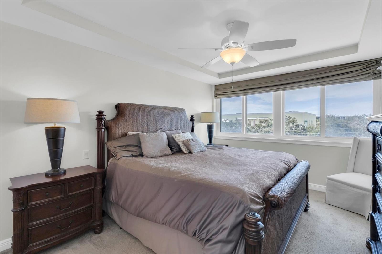 ISLAND WAY TOWERS CONDO - Residential