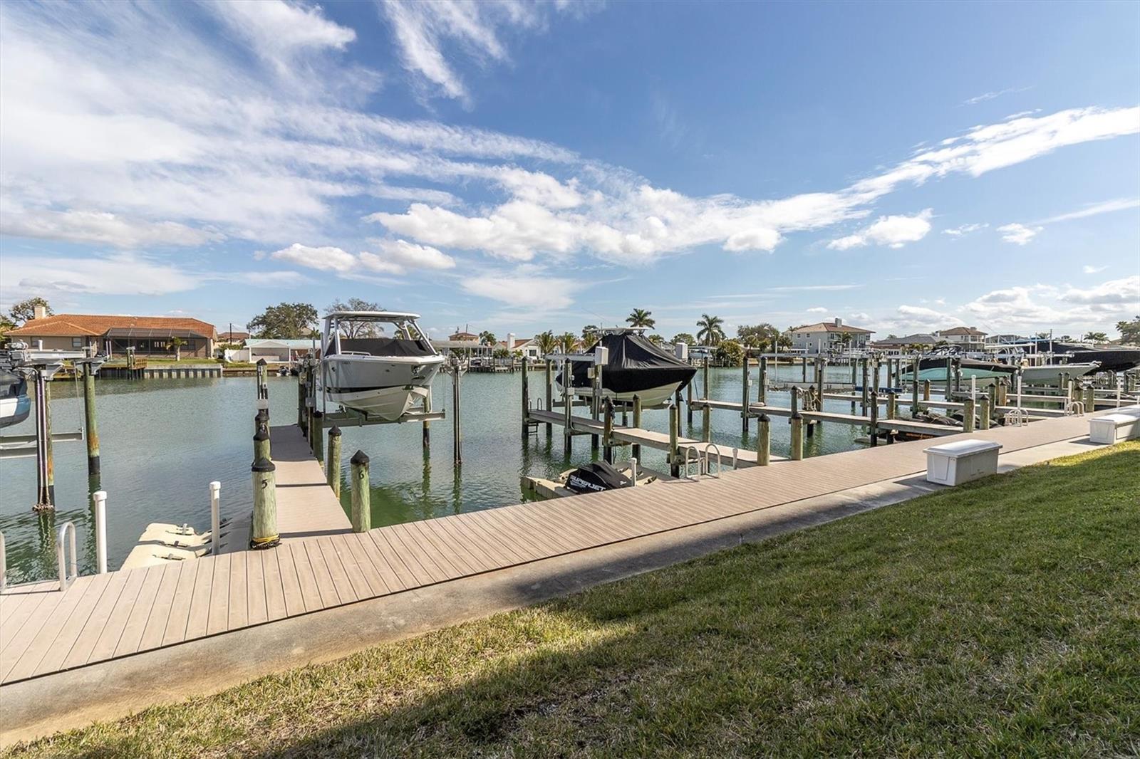 ISLAND WAY TOWERS CONDO - Residential