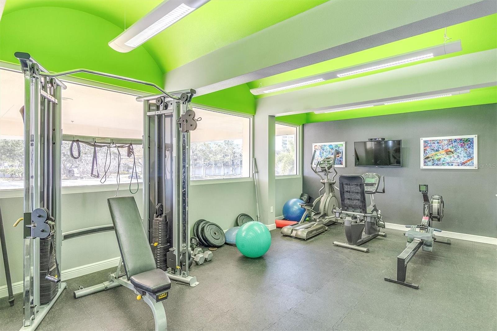 ISLAND WAY TOWERS CONDO - Residential