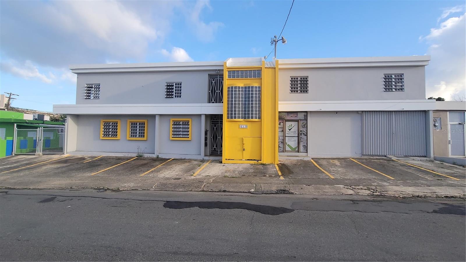 Ave. Laurel 2A3 APT 2