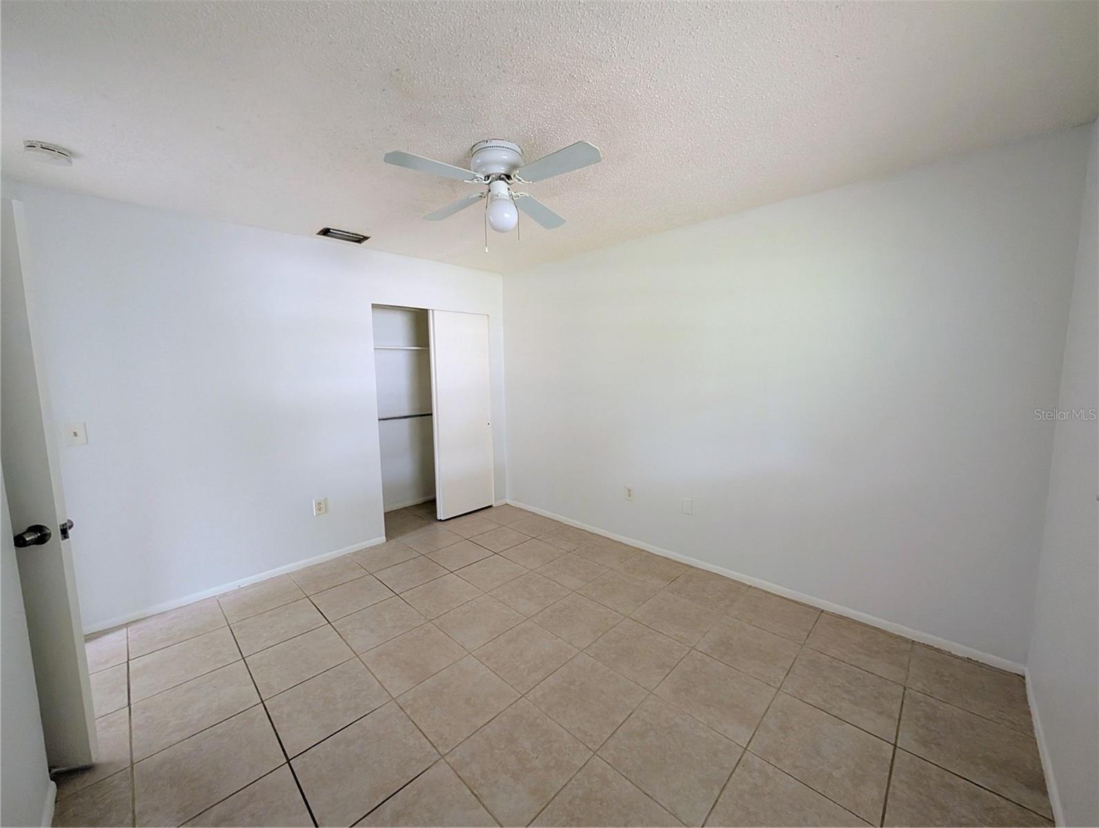 BEACHTON PARK - Residential Lease