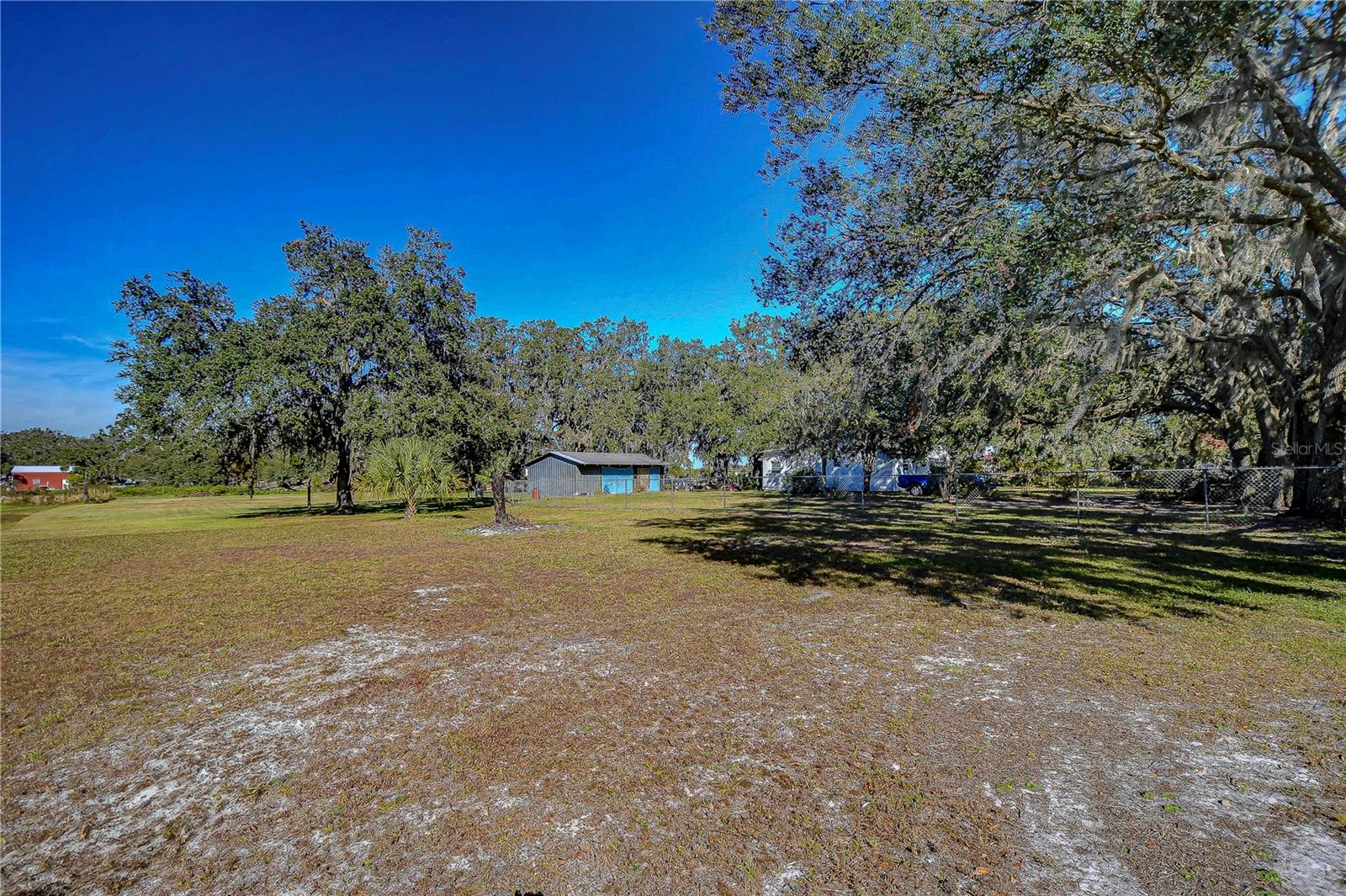 WILLIAM L STALVEY JR ESTATES - Land