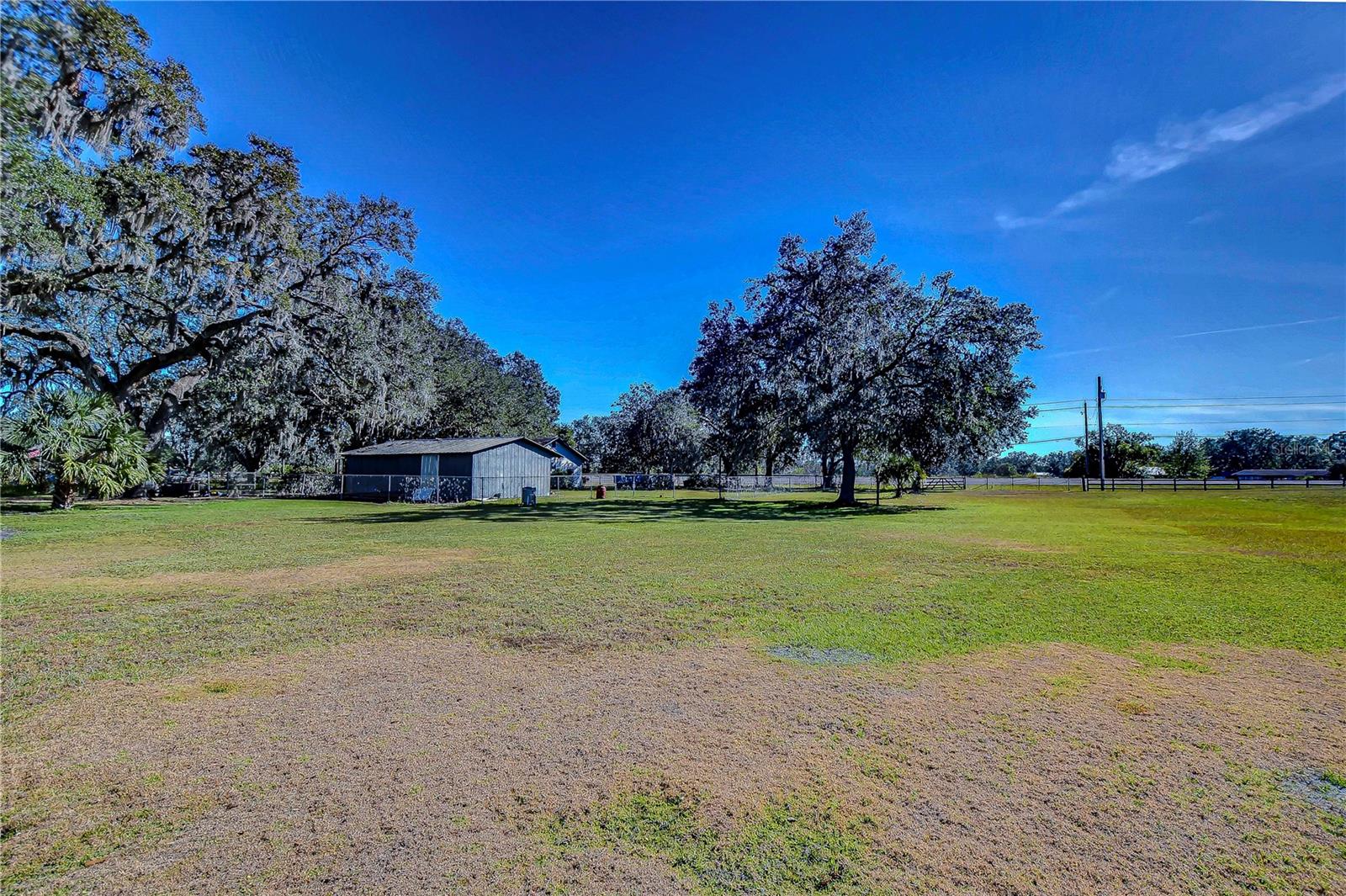 WILLIAM L STALVEY JR ESTATES - Land