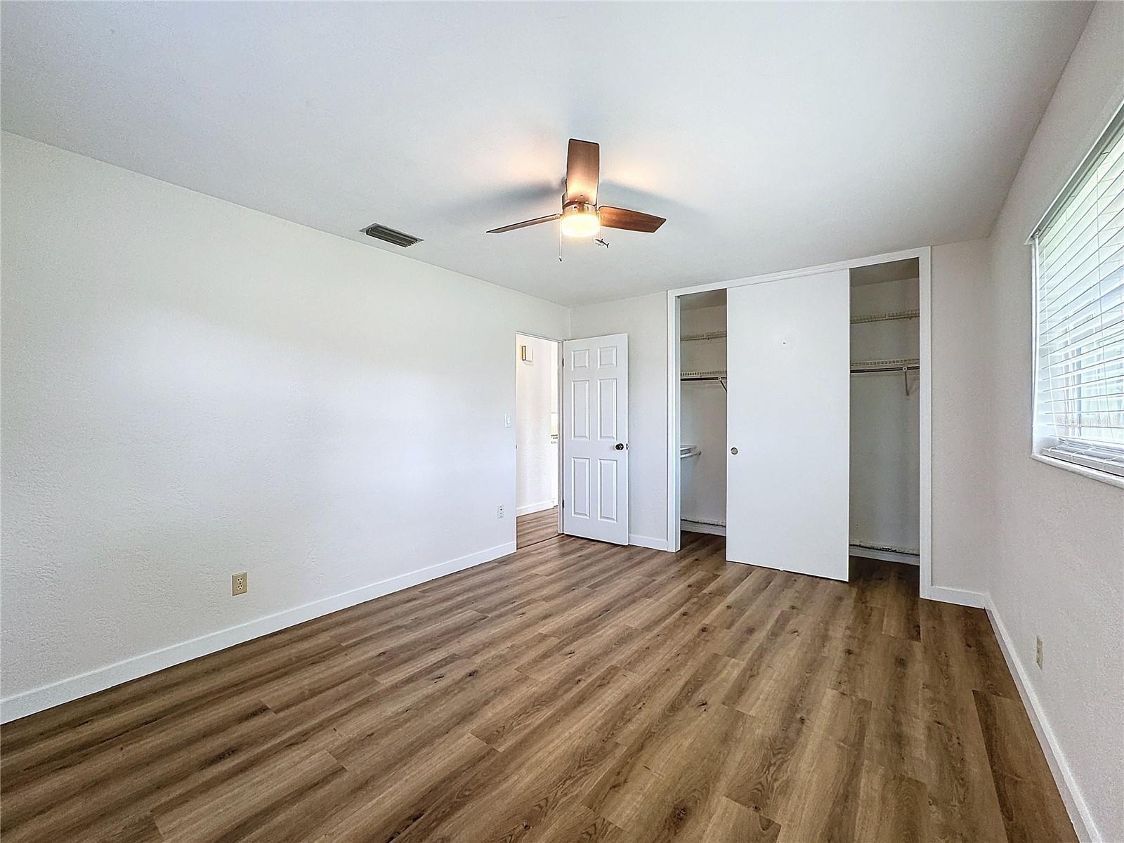 RIDGEWOOD GROVES - Residential