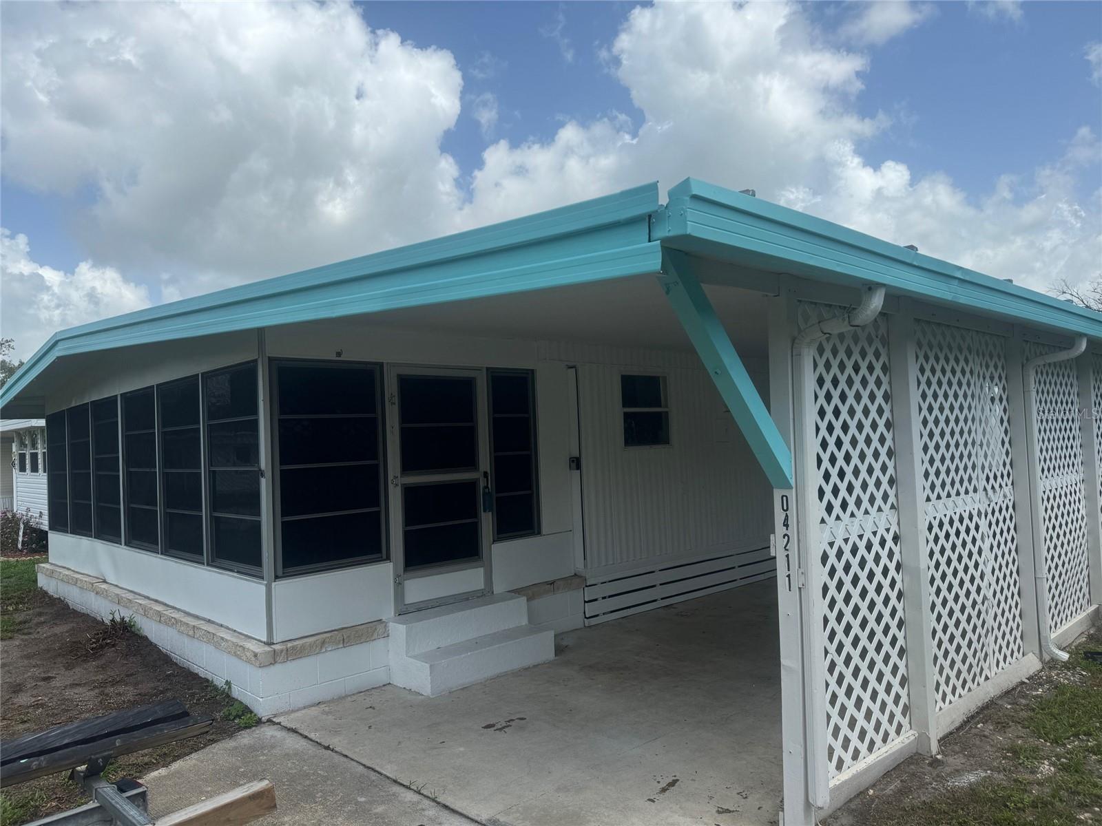 LAKE GRIFFIN ISLES UNIT 01 - Residential