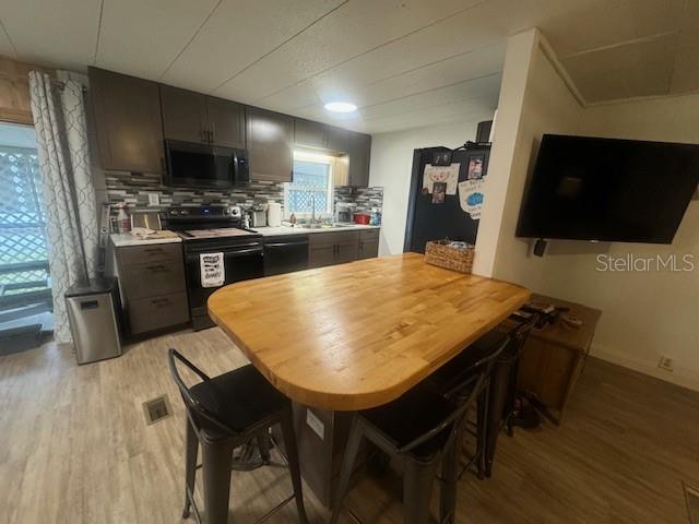 LAKE GRIFFIN ISLES UNIT 01 - Residential