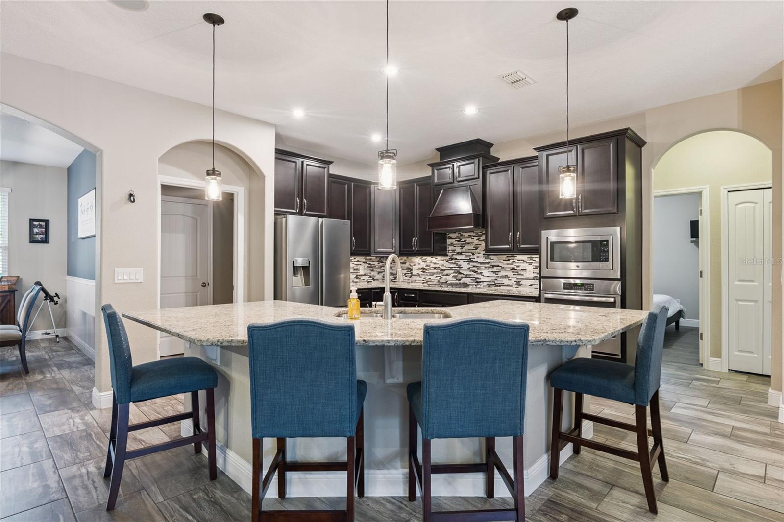 WELLINGTON WOODS - Residential