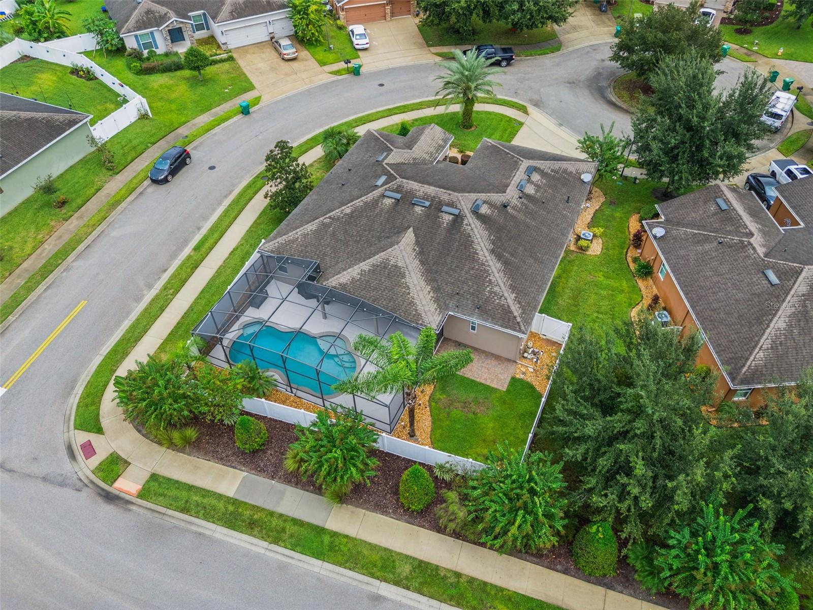 WELLINGTON WOODS - Residential