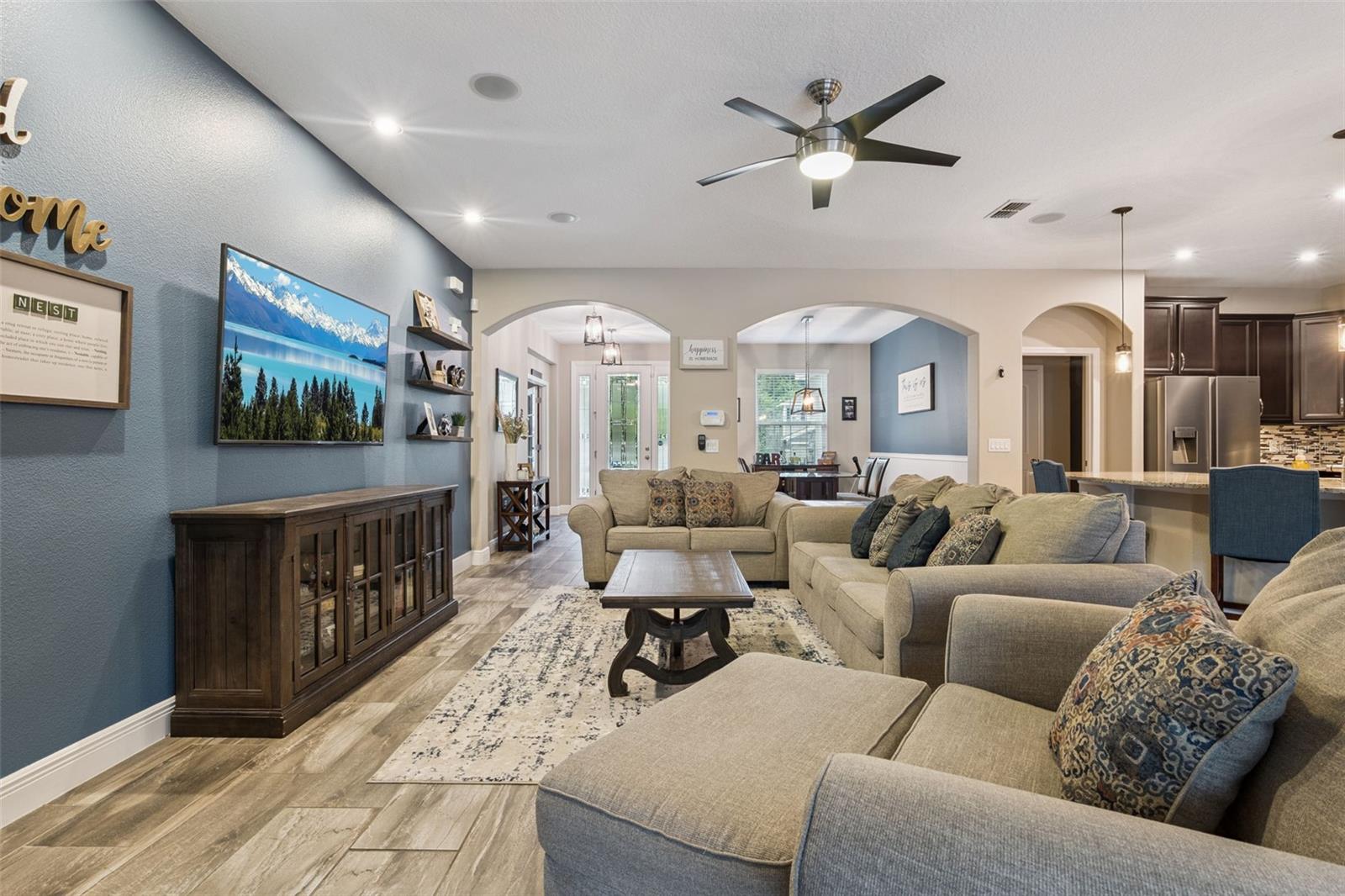 WELLINGTON WOODS - Residential