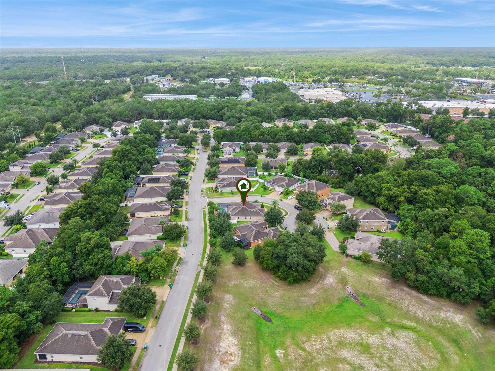WELLINGTON WOODS - Residential
