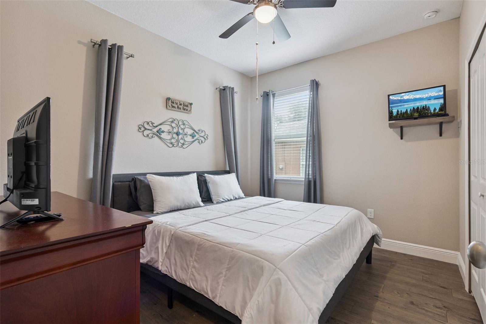WELLINGTON WOODS - Residential