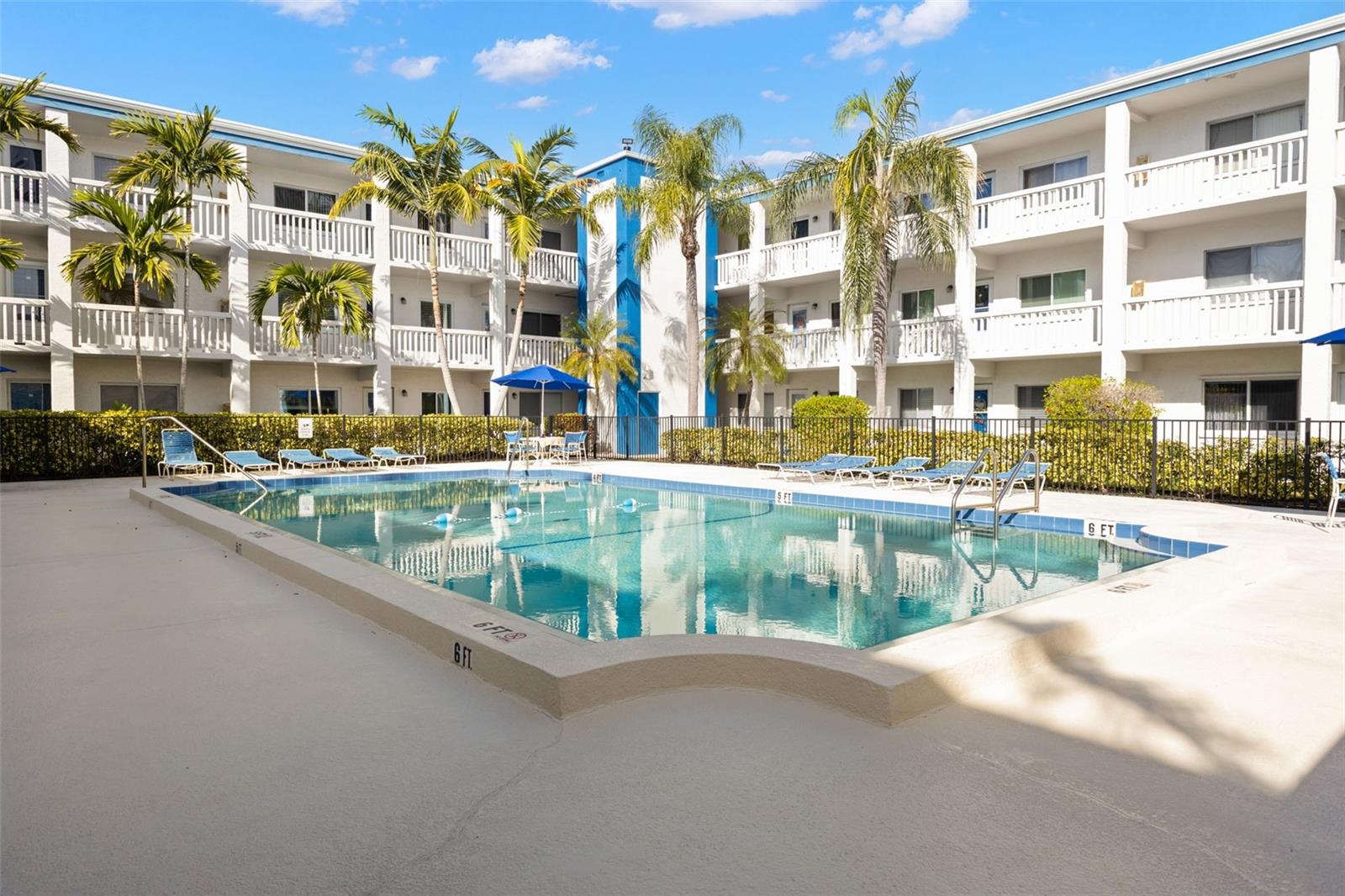 GATEWAY BY THE BAY CONDO - Residential