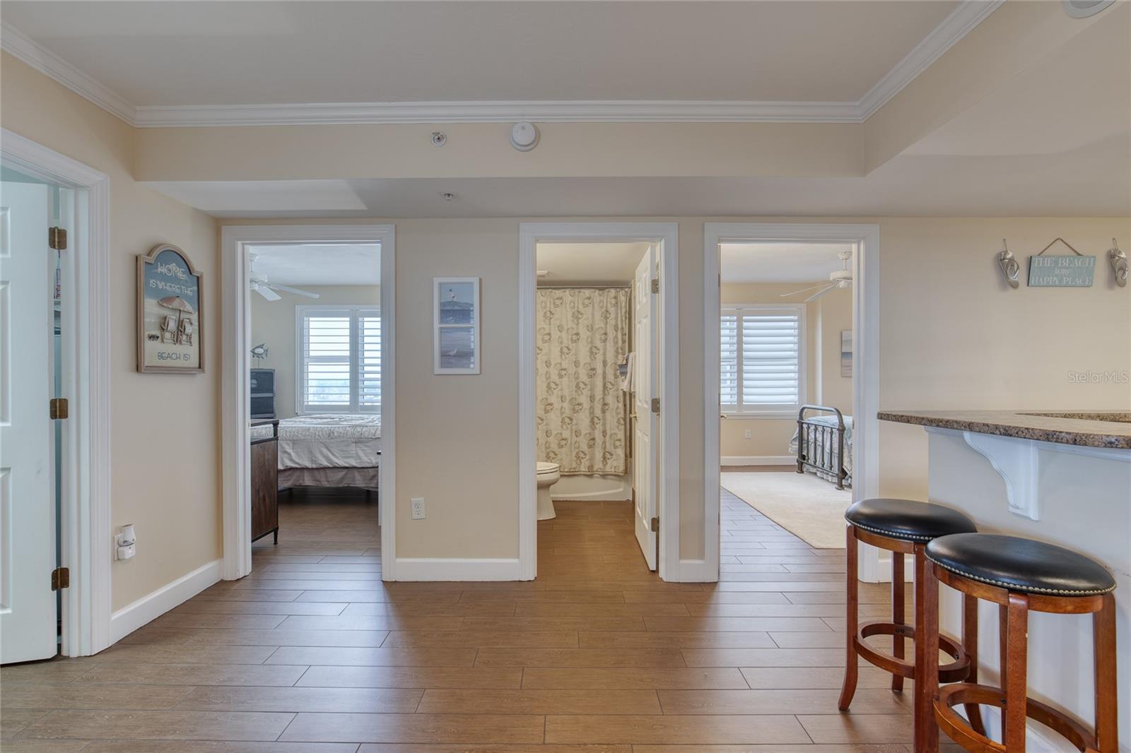 DIMUCCI TWIN TOWERS N & S - Residential