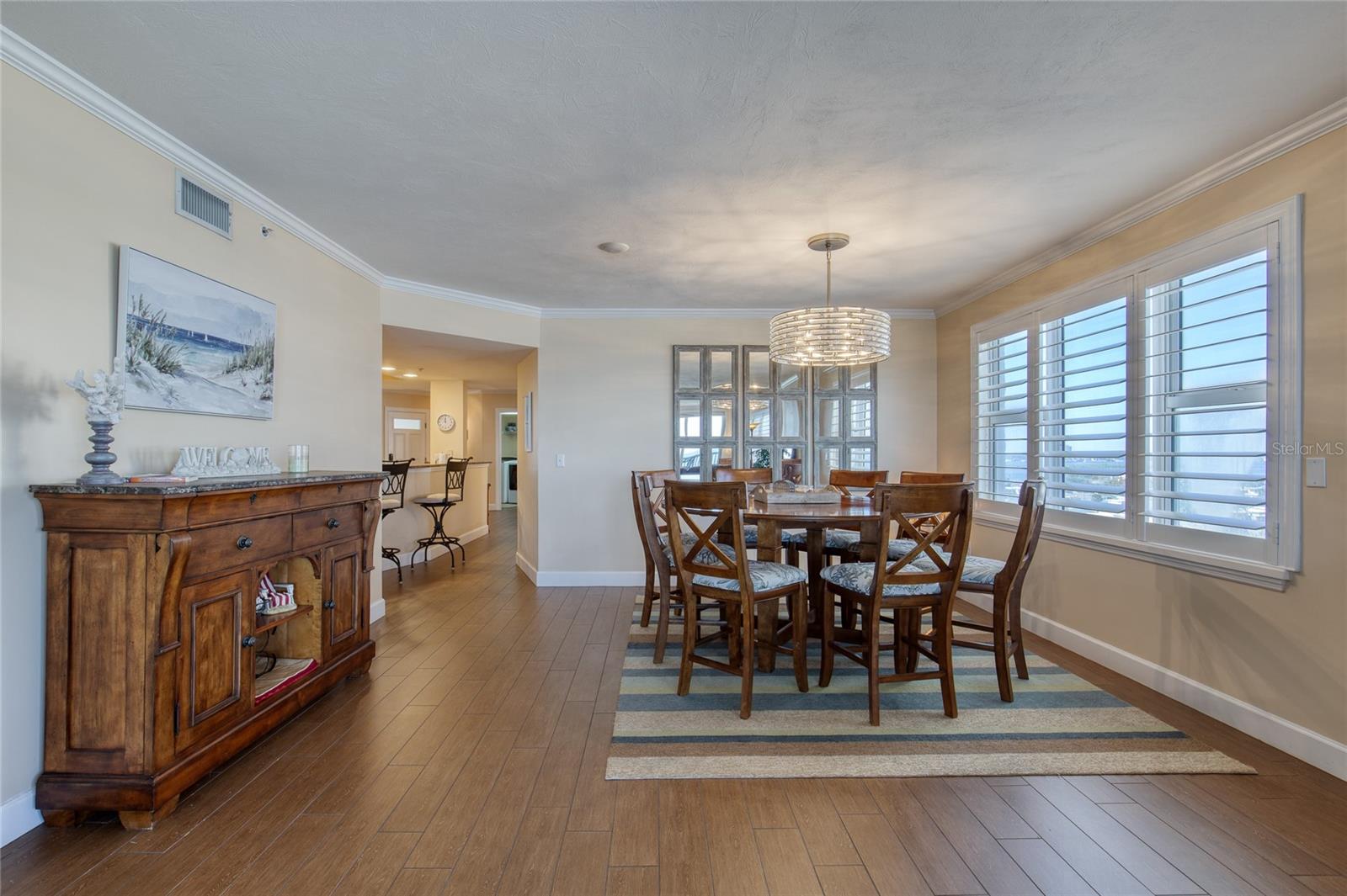 DIMUCCI TWIN TOWERS N & S - Residential