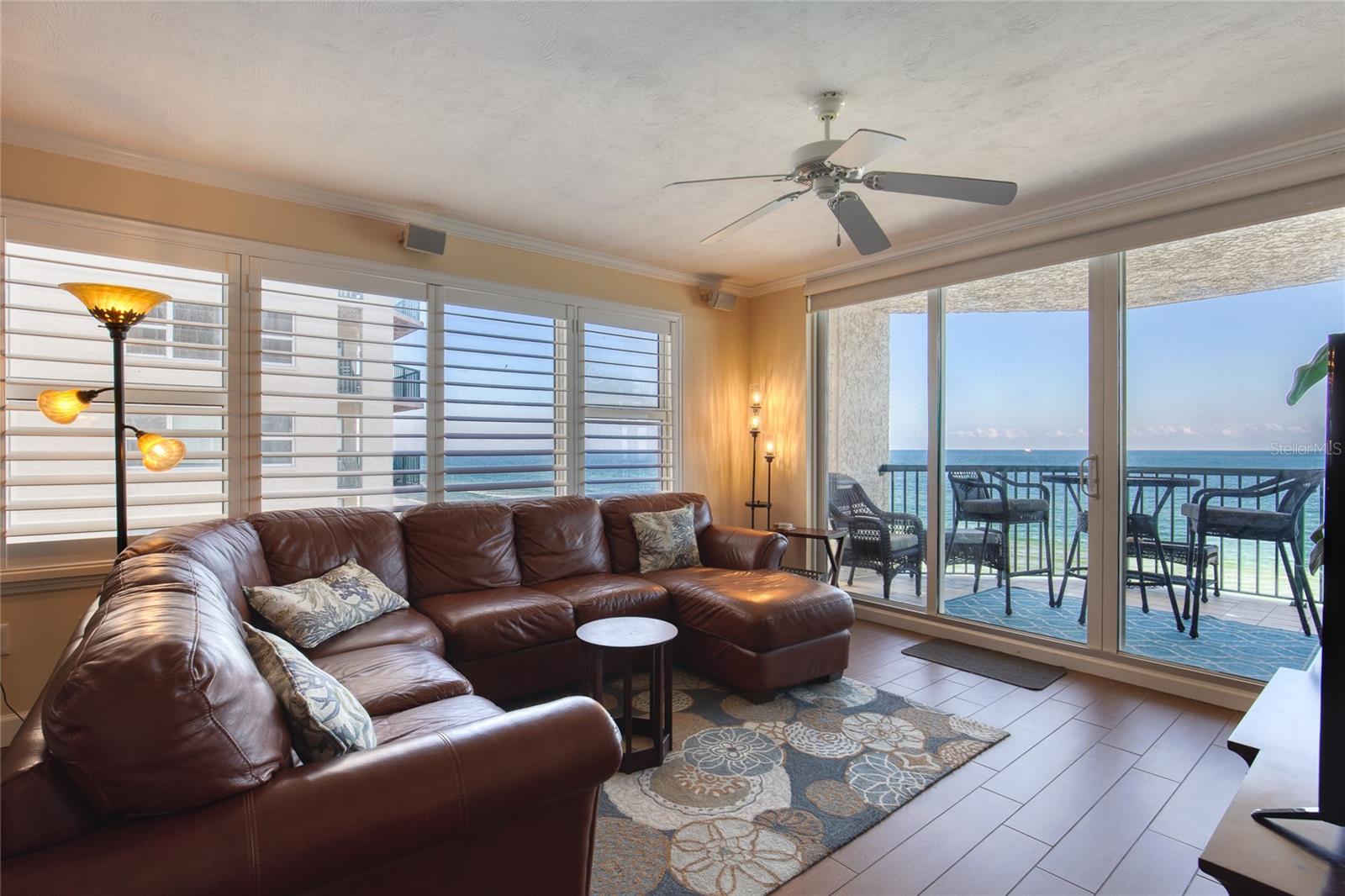 DIMUCCI TWIN TOWERS N & S - Residential