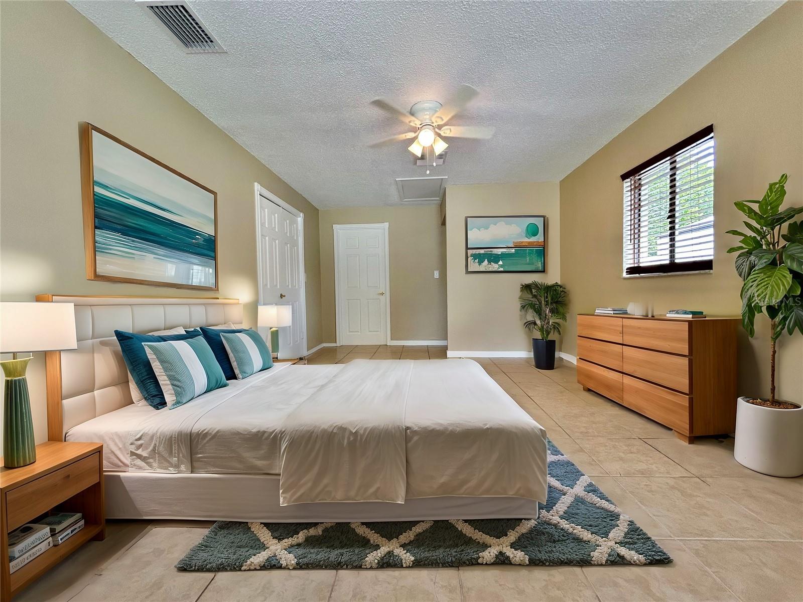 NORTH ORLANDO 5TH ADDITION - Residential Lease