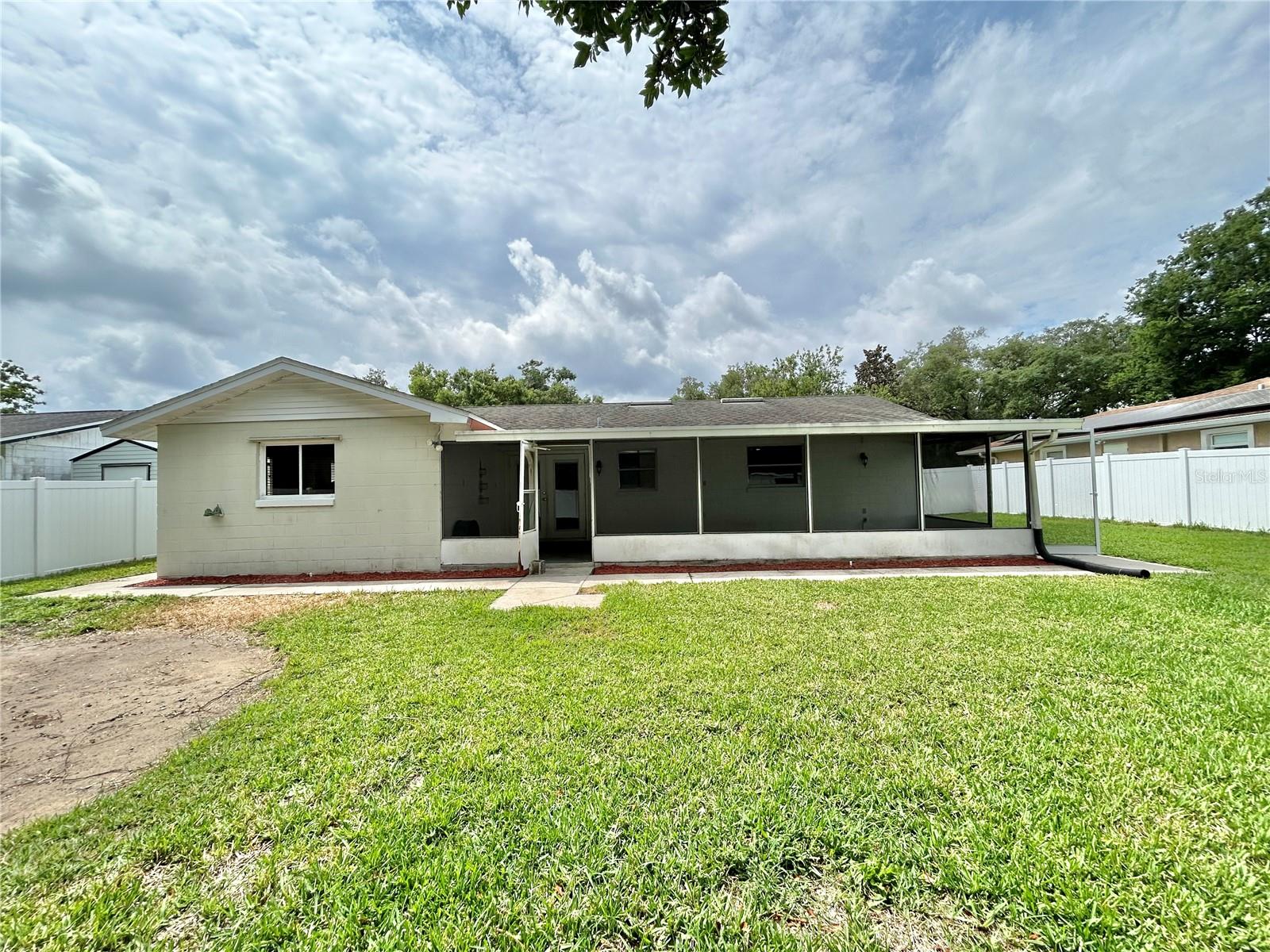 NORTH ORLANDO 5TH ADDITION - Residential Lease