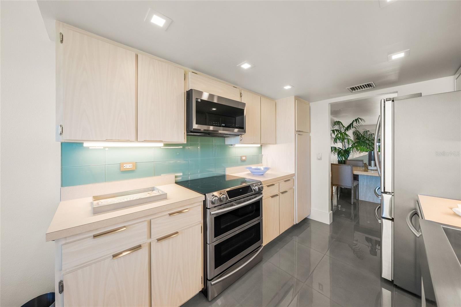 SIESTA GULF VIEW - Residential