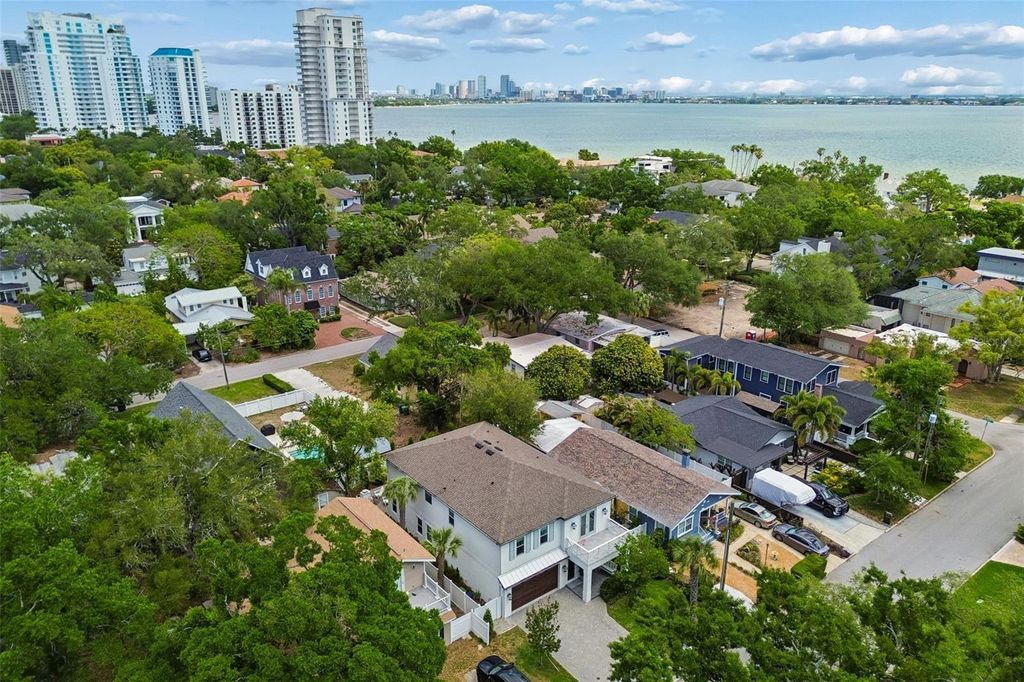 Photo of 3007 W Bay Court Avenue, Tampa, FL 33611 (MLS # TB8494417)