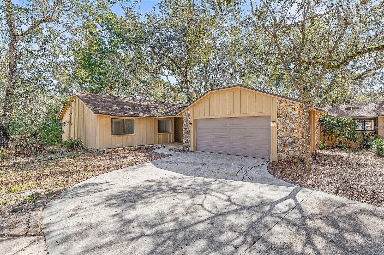 38 SNARESBROOK COURT