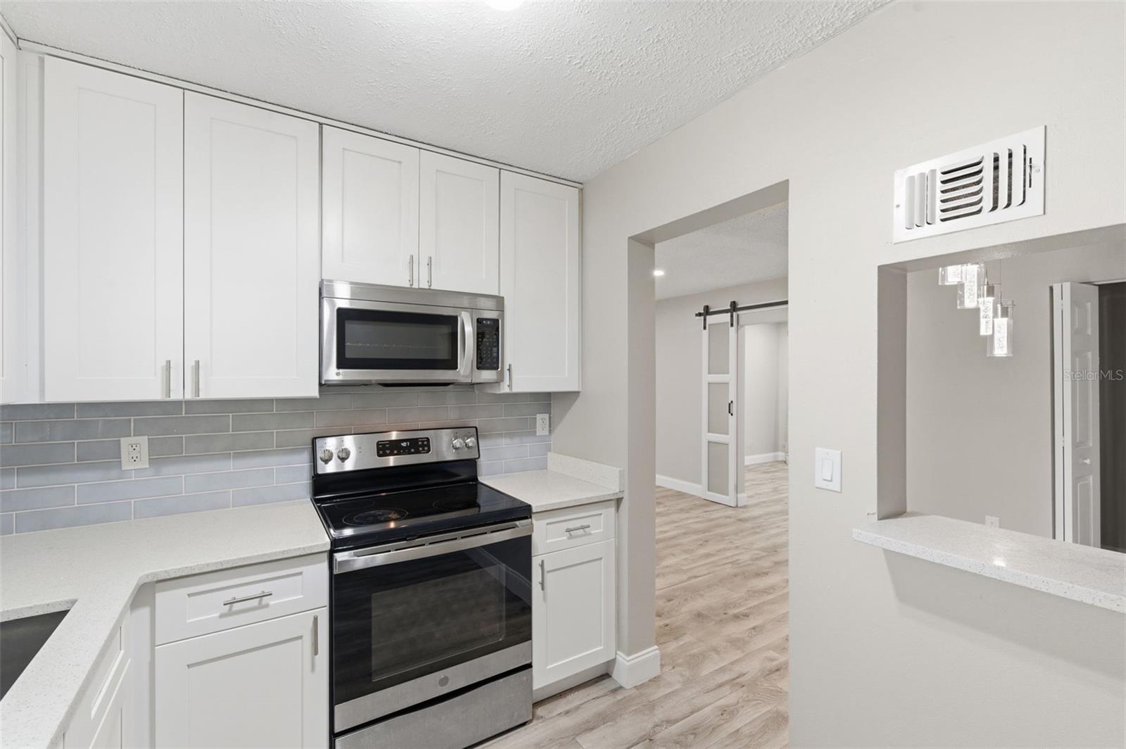 BENT TREE - Residential