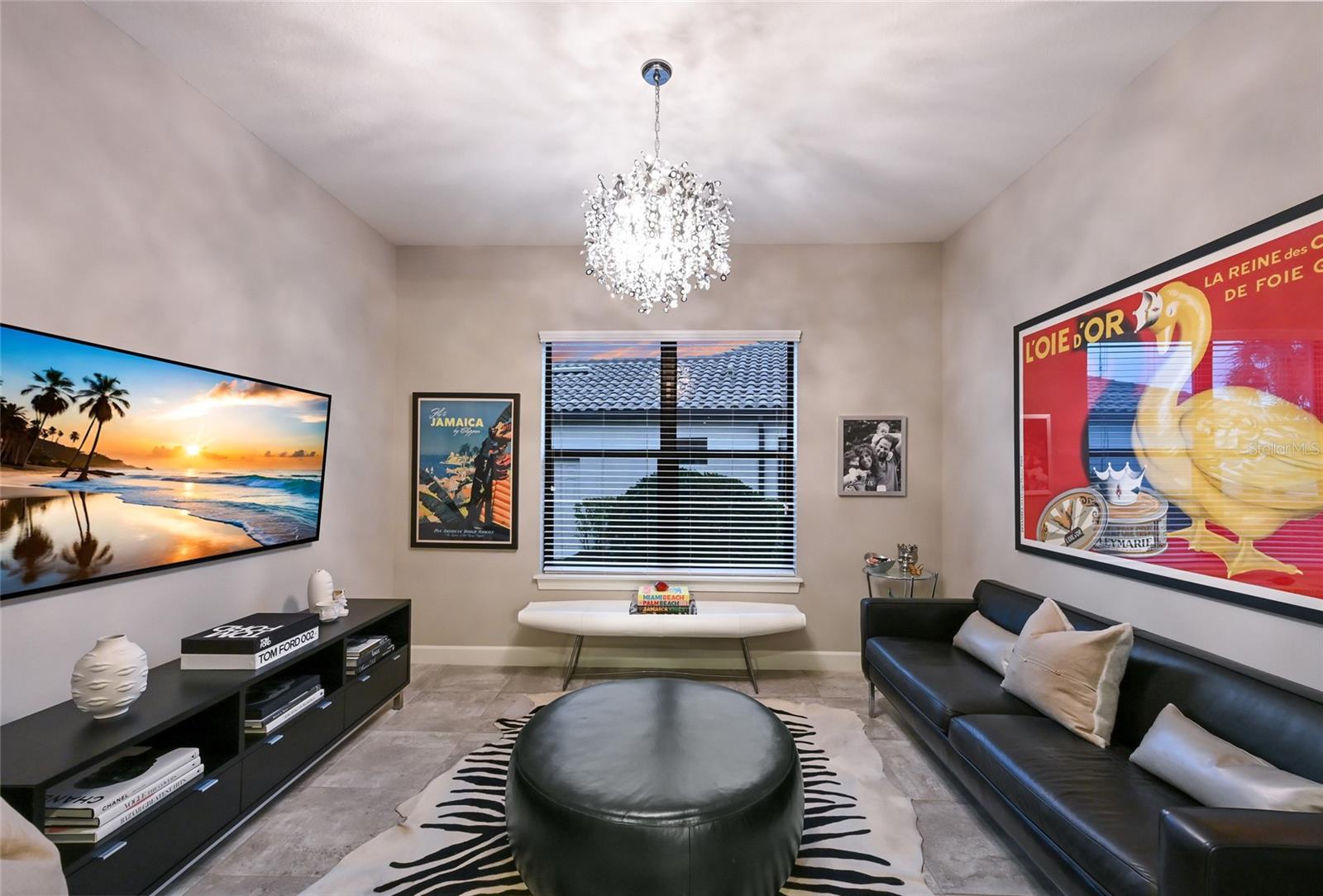 ESPLANADE - Residential