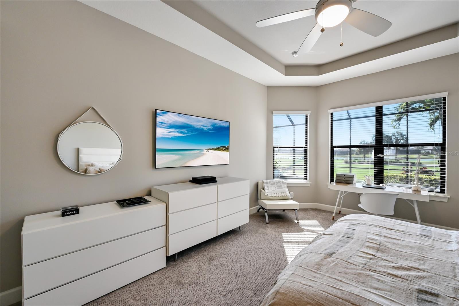 ESPLANADE - Residential