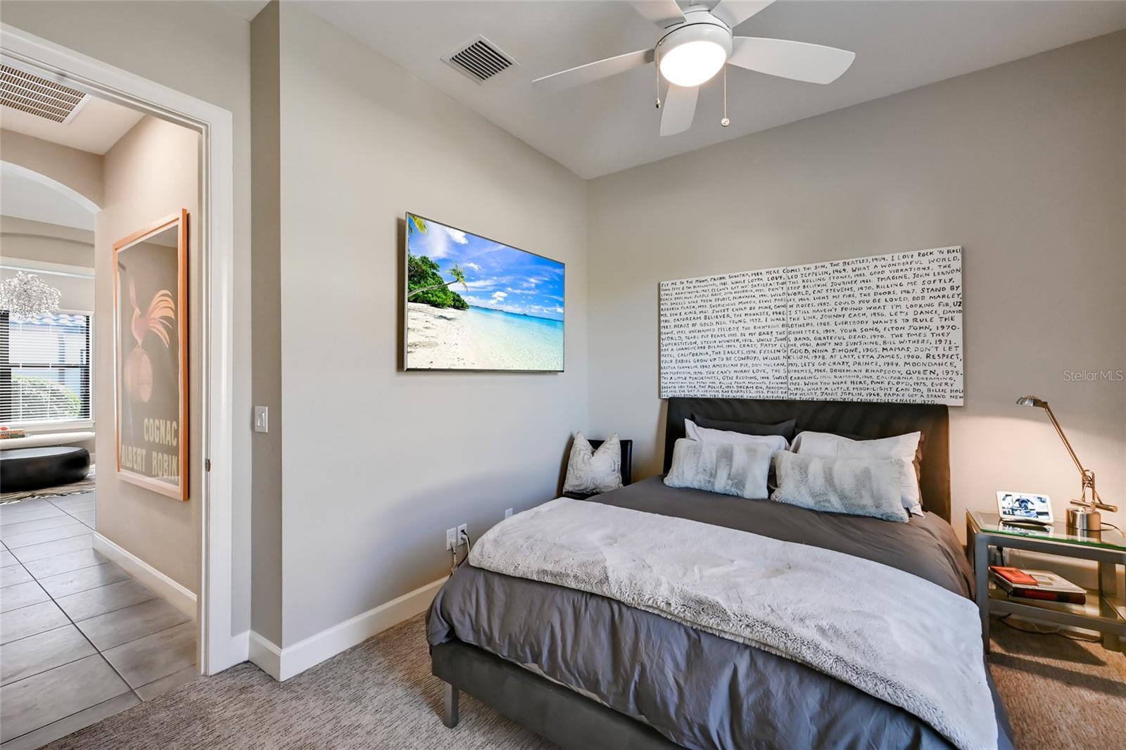 ESPLANADE - Residential