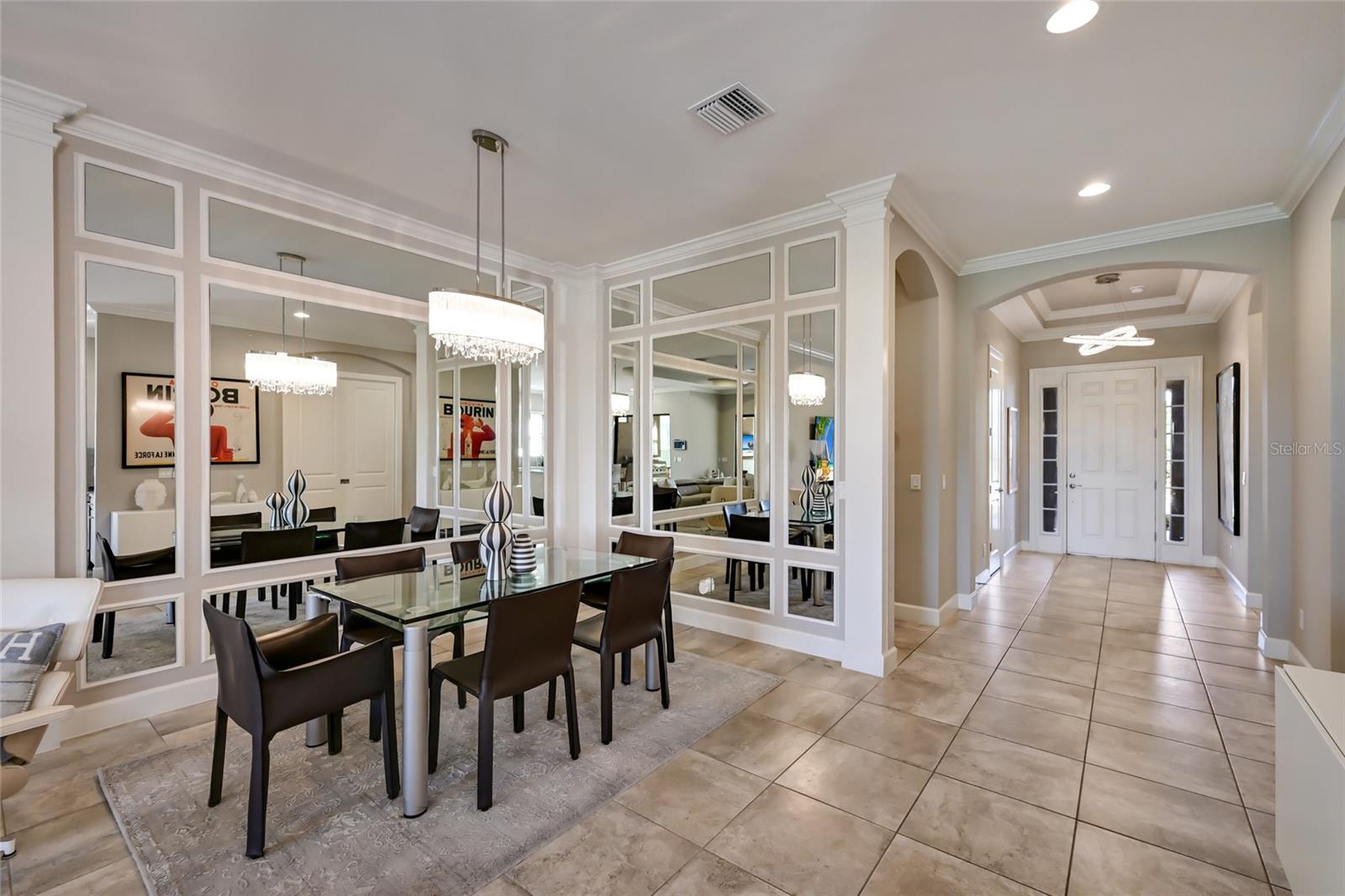 ESPLANADE - Residential