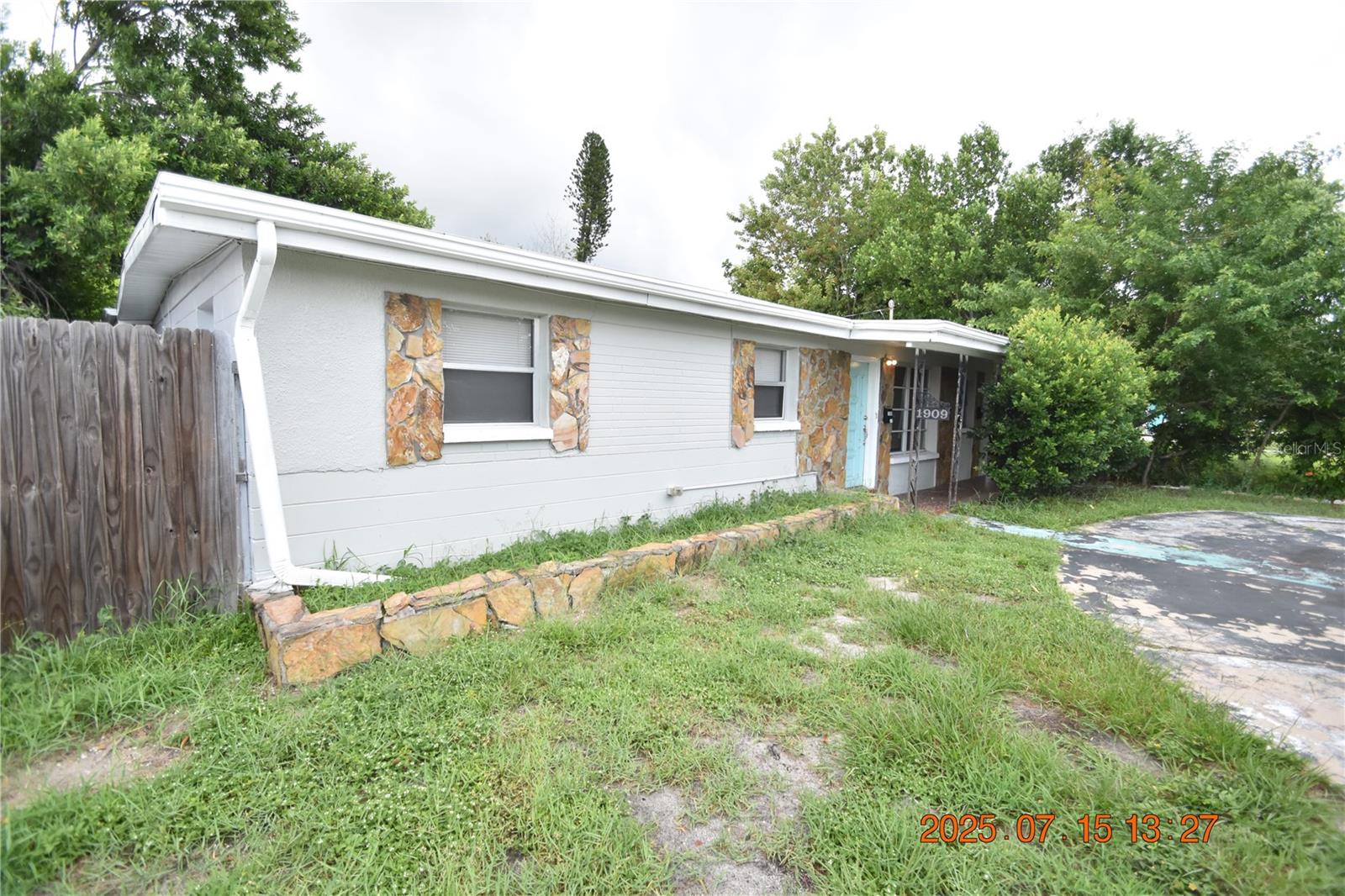3 Bedroom 2 Bathroom St Pete Home with 1044 sq ft of living space.
Large circle driveway offers plenty of parking.
Large fenced yard gives you lots of room to roam.
Ceramic tile throughout is so easy to clean and maintain. Carpet-FREE zone here!
Kitchen appliances include range, French door refrigerator, with ice and water dispenser.
This spacious kitchen boasts plenty of cabinet & counter space.
Master bedroom features a walk-in closet and full bath for privacy.
Master bathroom is huge and has a oversized vanity, full sized bathtub and linen closet.
Window blinds allow in just the right amount of light.
Ceiling fans will be sending you a cool breeze.
Efficient Central AC and Heat for year-round comfort.
Washer/Dryer CONNECTIONS for your convenience.
Conveniently located near downtown St Pere, the medical center area, I-275, just 15 minutes to the beach and an easy 30 minute commute to Tampa.
Lawn care and utilities are separate and tenant responsibility.
DONT FORGET TO CHECK OUT THE FULL WALKTHROUGH VIDEO AT OUR WEBSITE!!