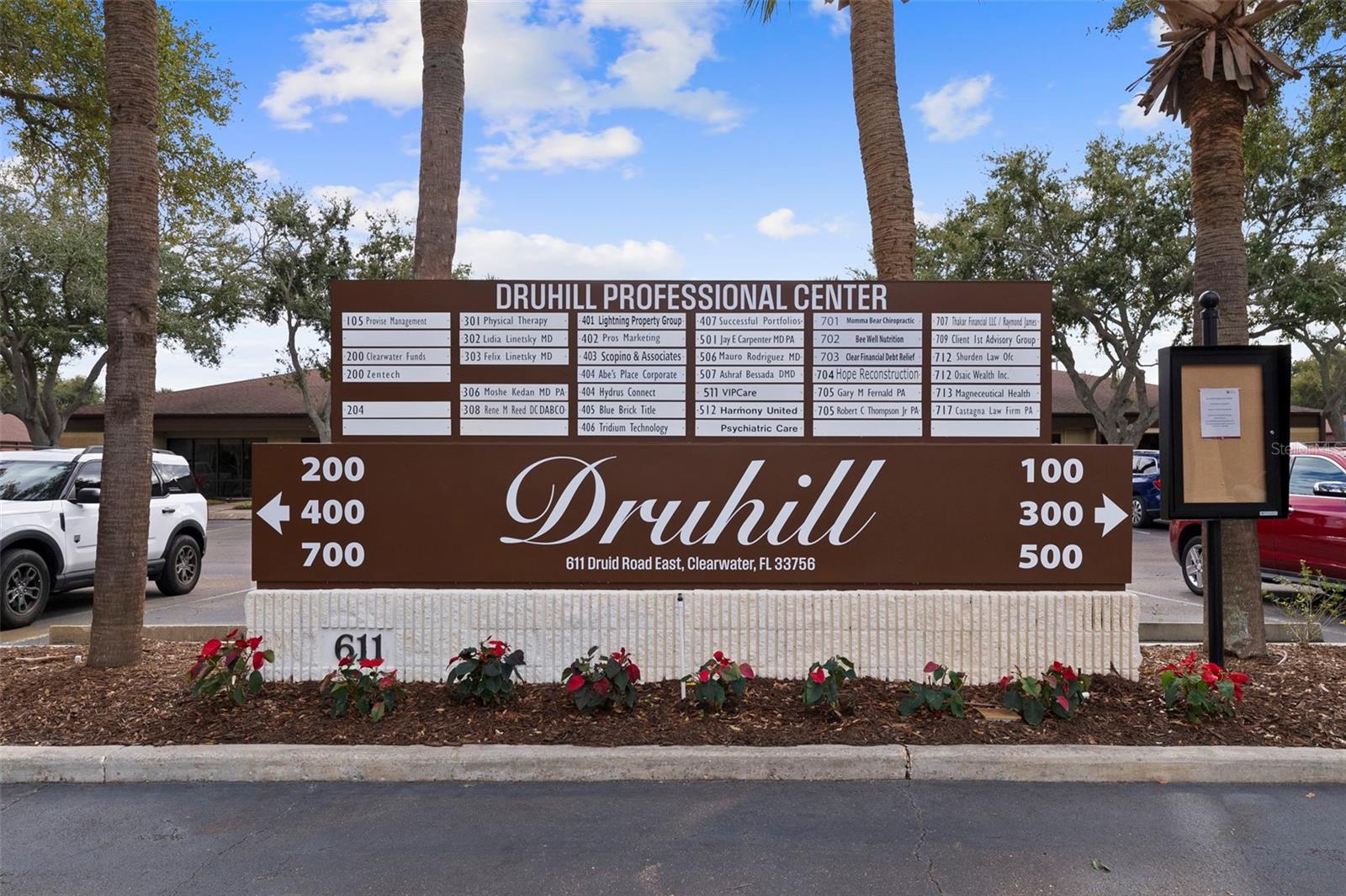 611 DRUID ROAD E 302