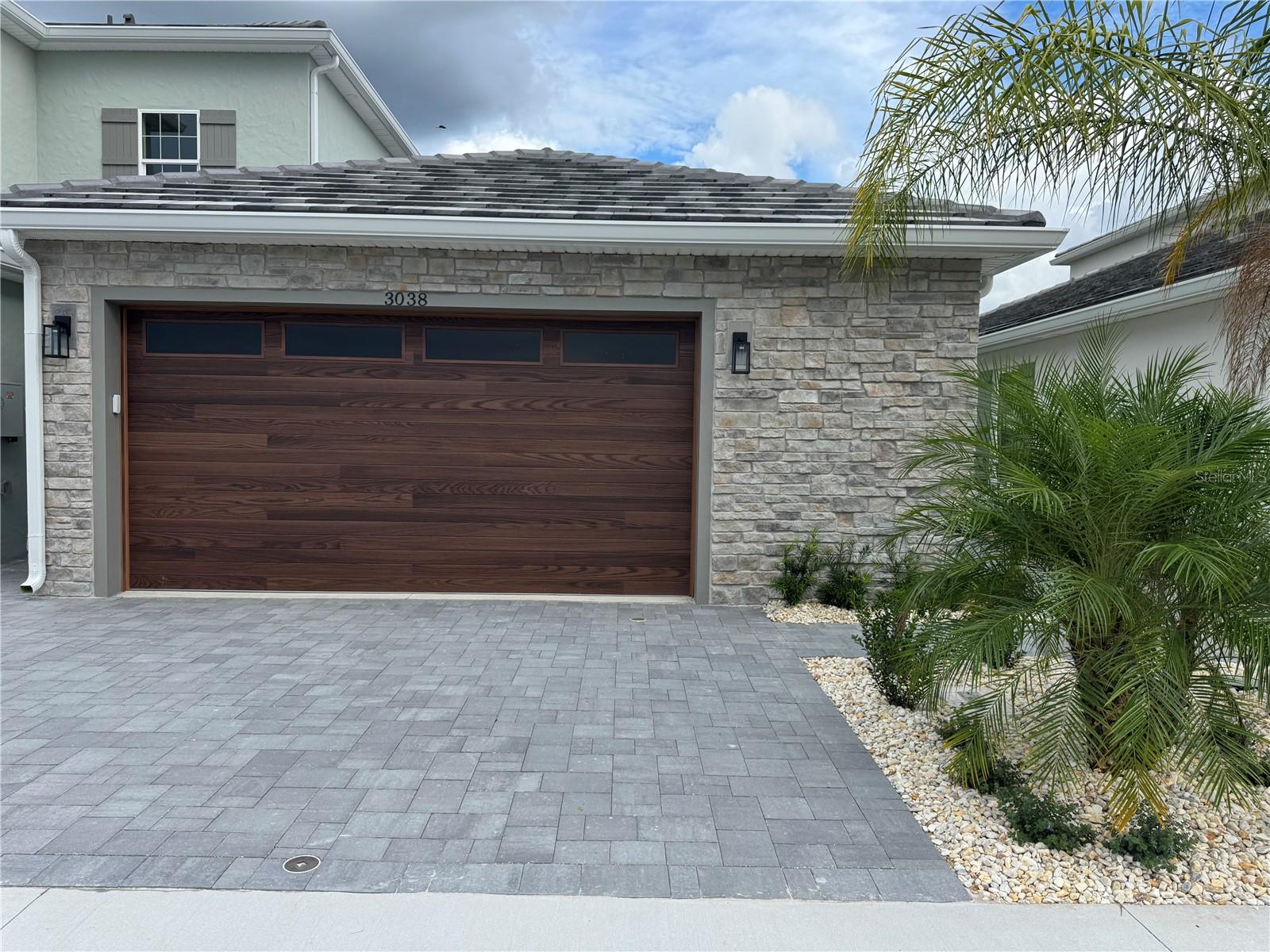 3038 ISLES WAY - Photo 2