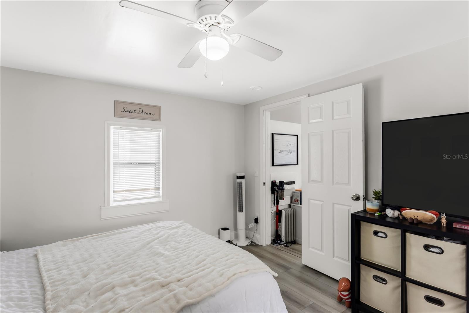 ROUSLYNN - Residential