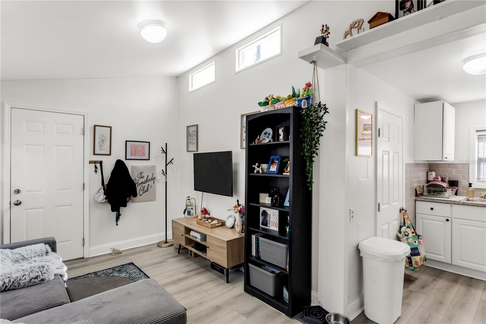 ROUSLYNN - Residential