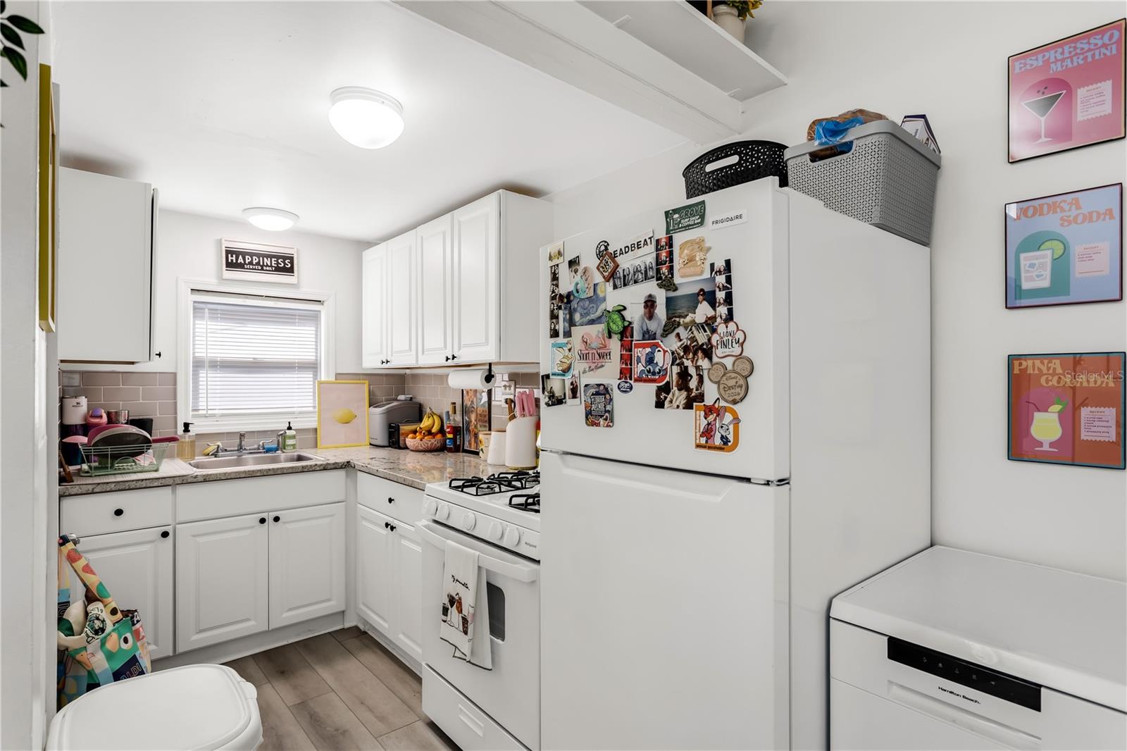 ROUSLYNN - Residential