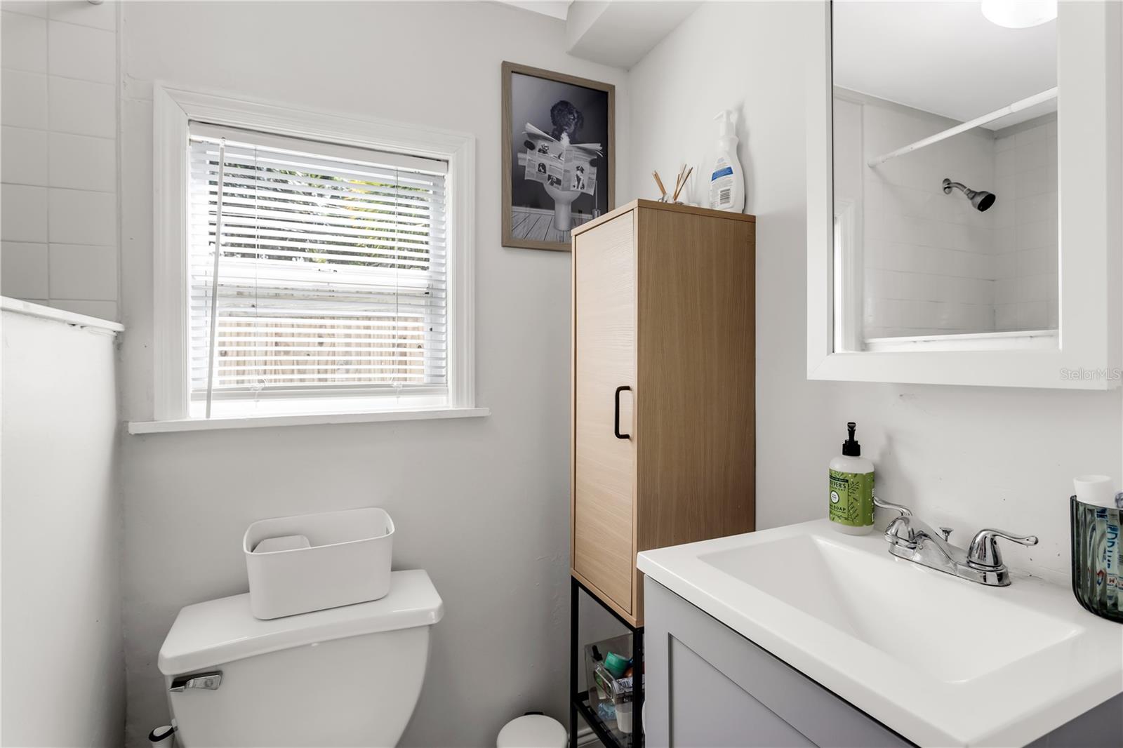 ROUSLYNN - Residential