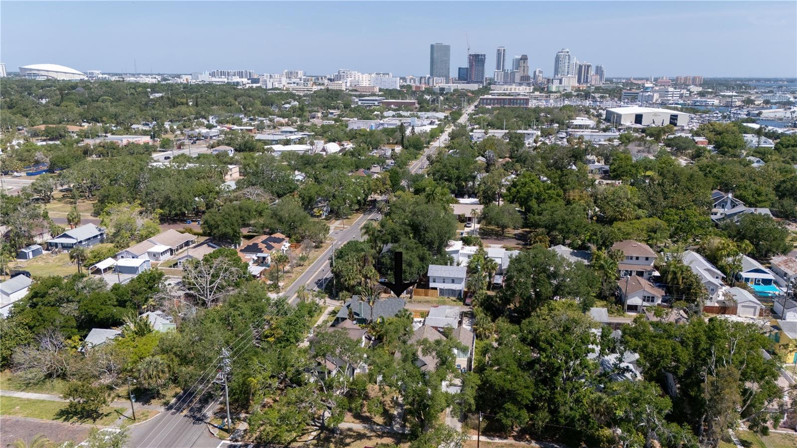 ROUSLYNN - Residential