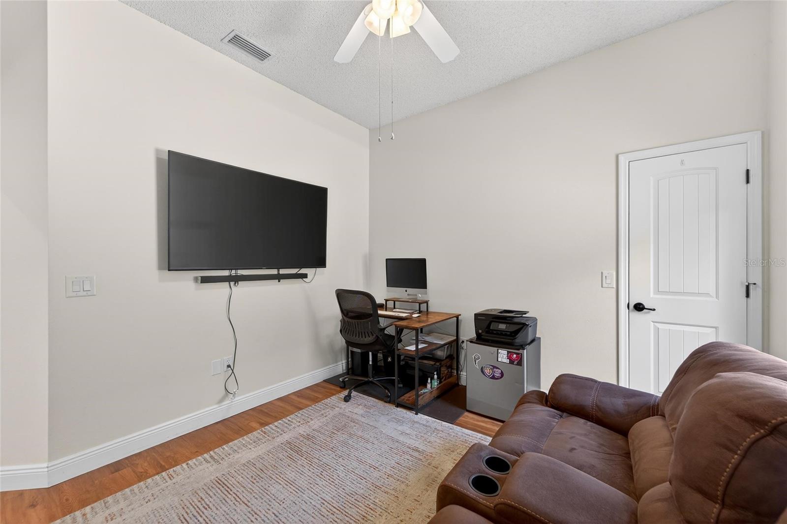 RIVER HILLS COUNTRY CLUB PH 03B - Residential