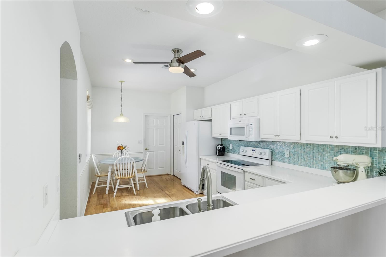 GROVES PH 01A - Residential