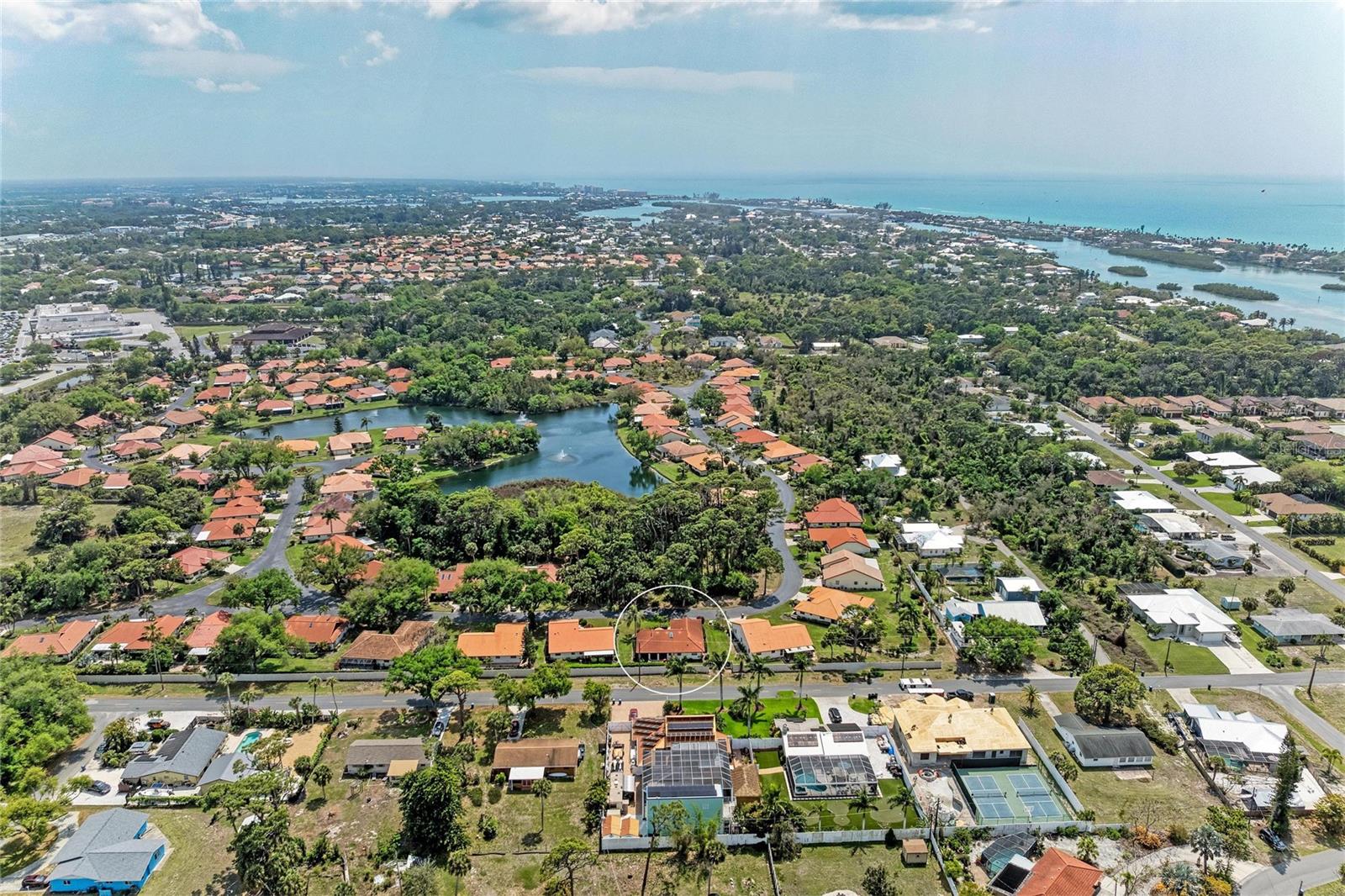 LAUREL HOLLOW - Residential