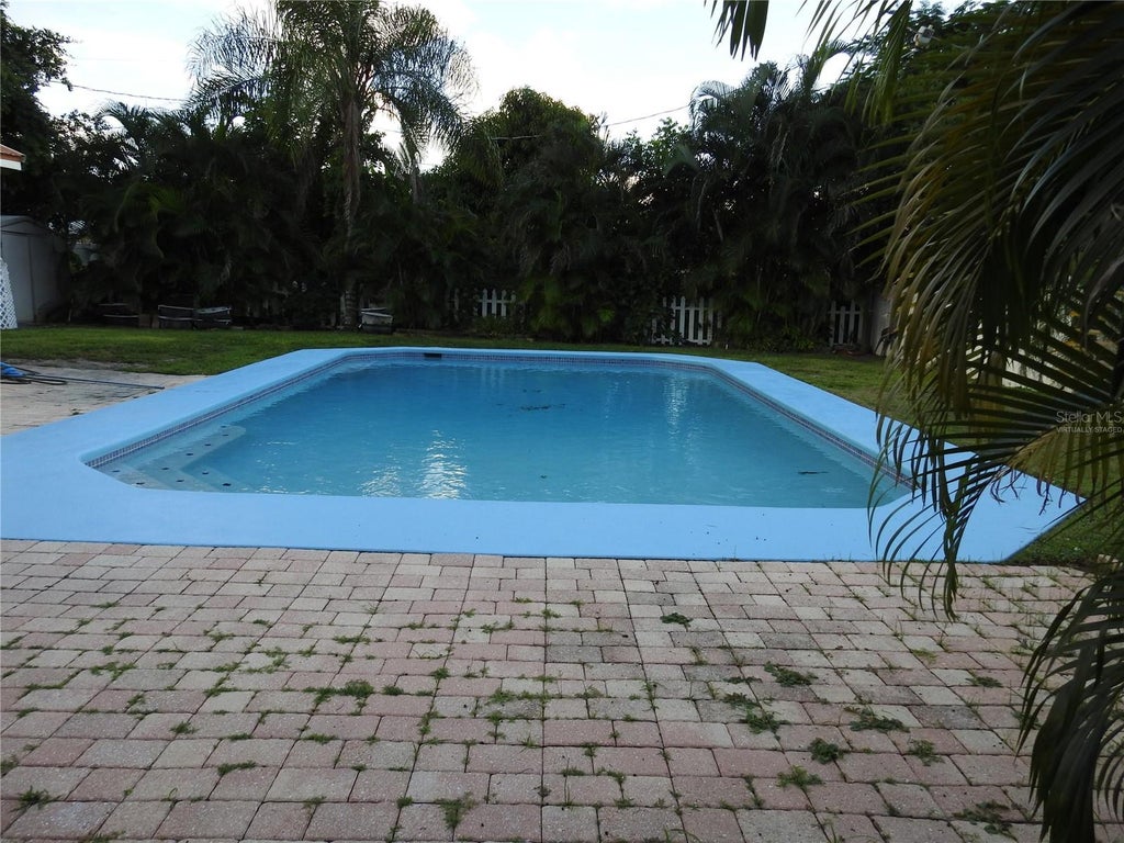Photo of 7611 Senrab Drive, Bradenton, FL 34209 (MLS # O6444495)